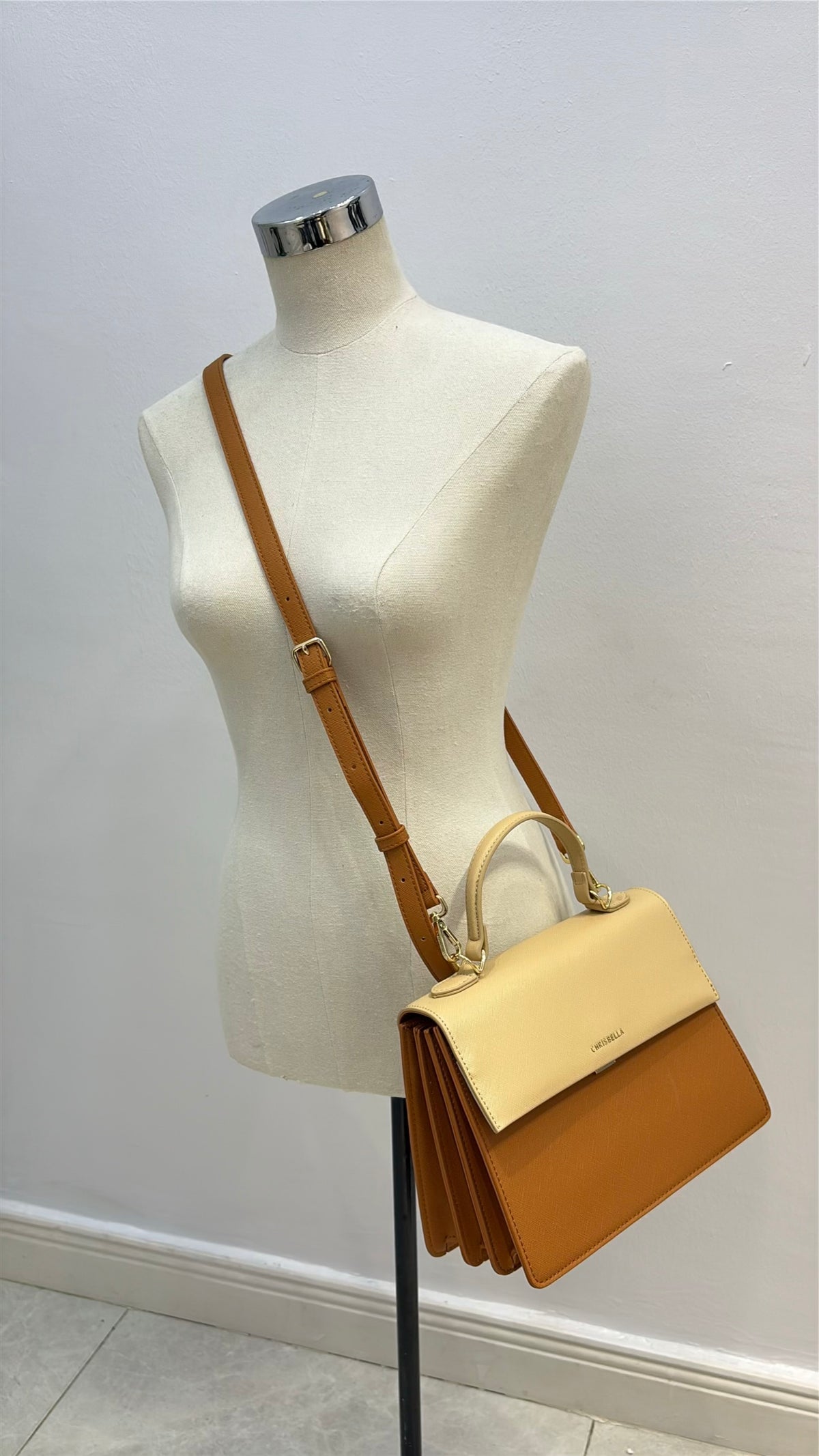 Chrisbella Structured Top Handle Bag in Light Brown Mix