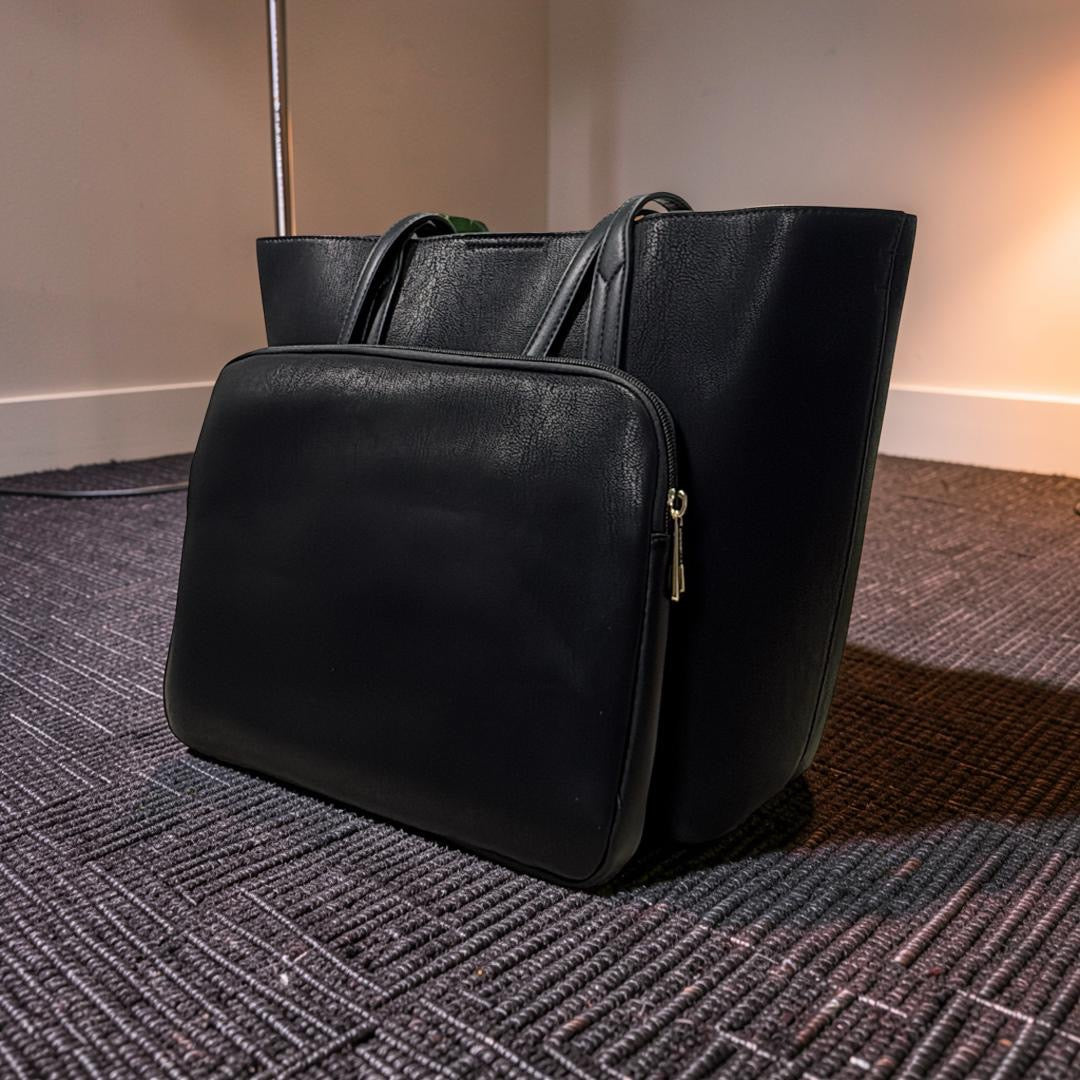 Chrisbella Large Matte Leather Bag in Black