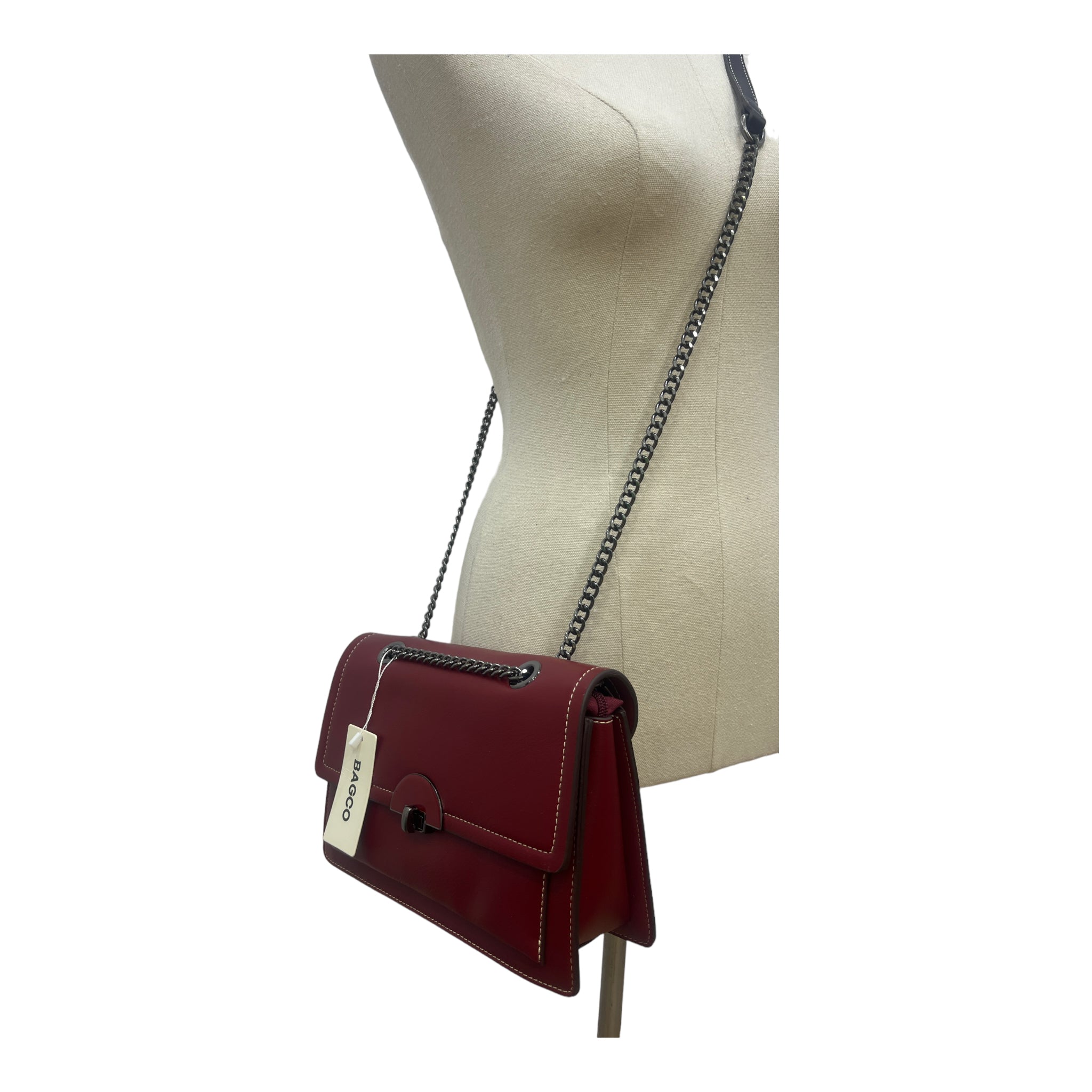BAGCO MINI STRUCTURED SLINGBAG IN DARK-RED
