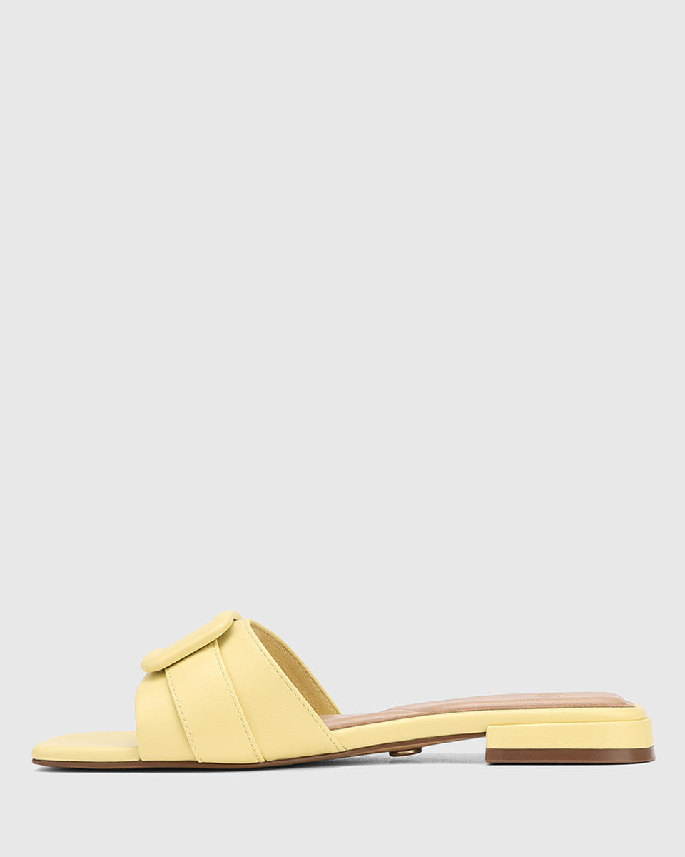 Wittner Buckle-Detail Slide in Yellow
