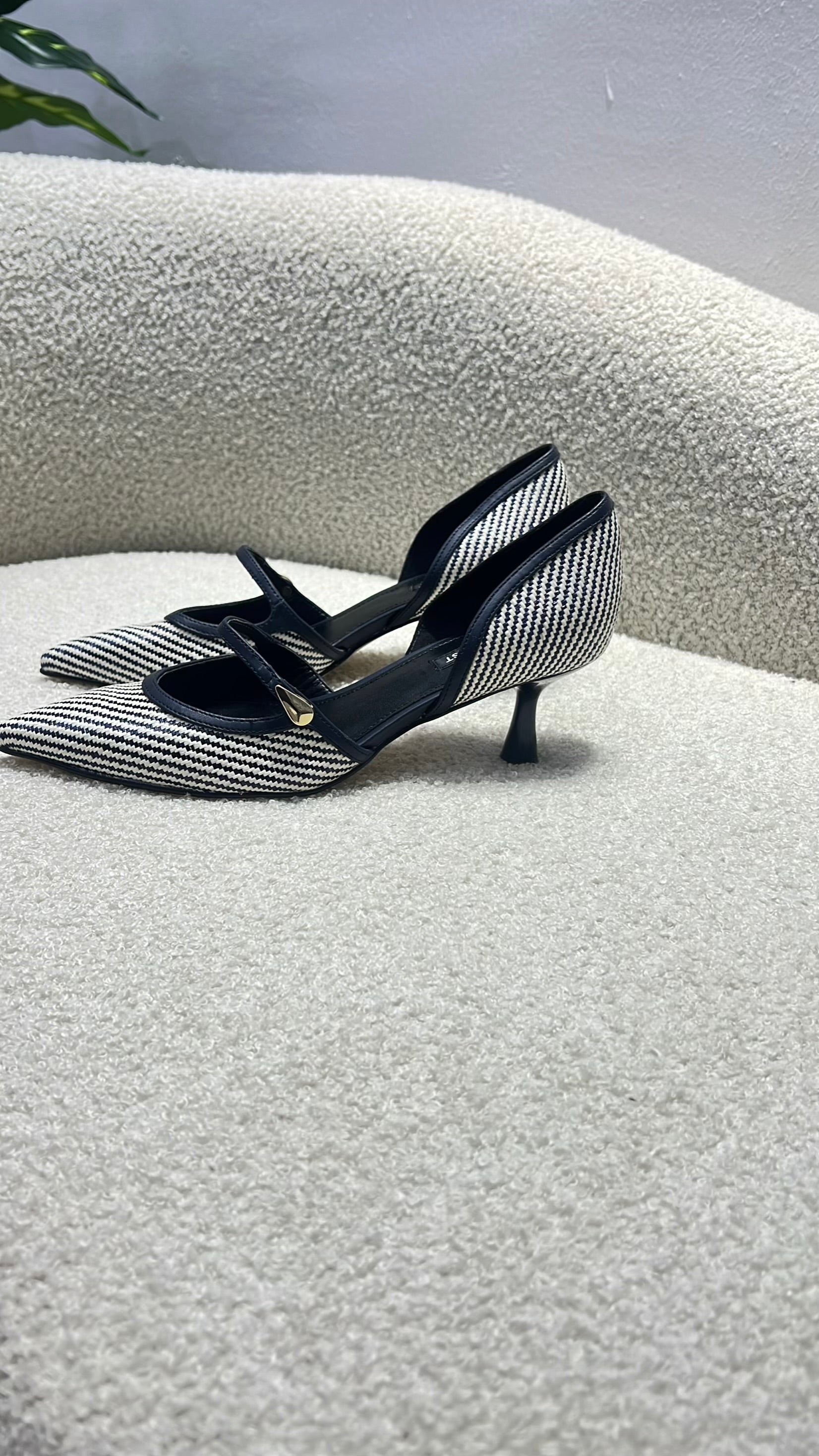 Nine West Faux Raffia D'orsay Pump in Black