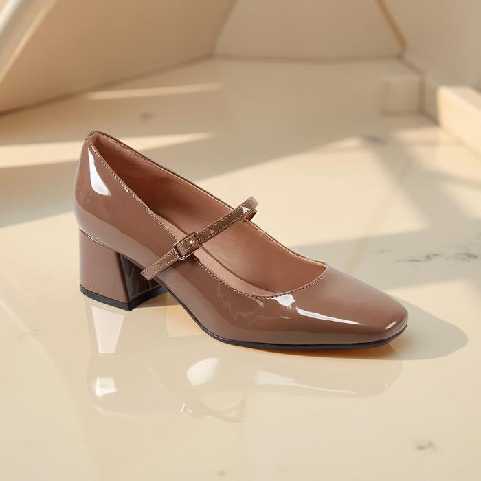 Easy Spirit Patent Leather Maryjane Block Heel Pump in Carton