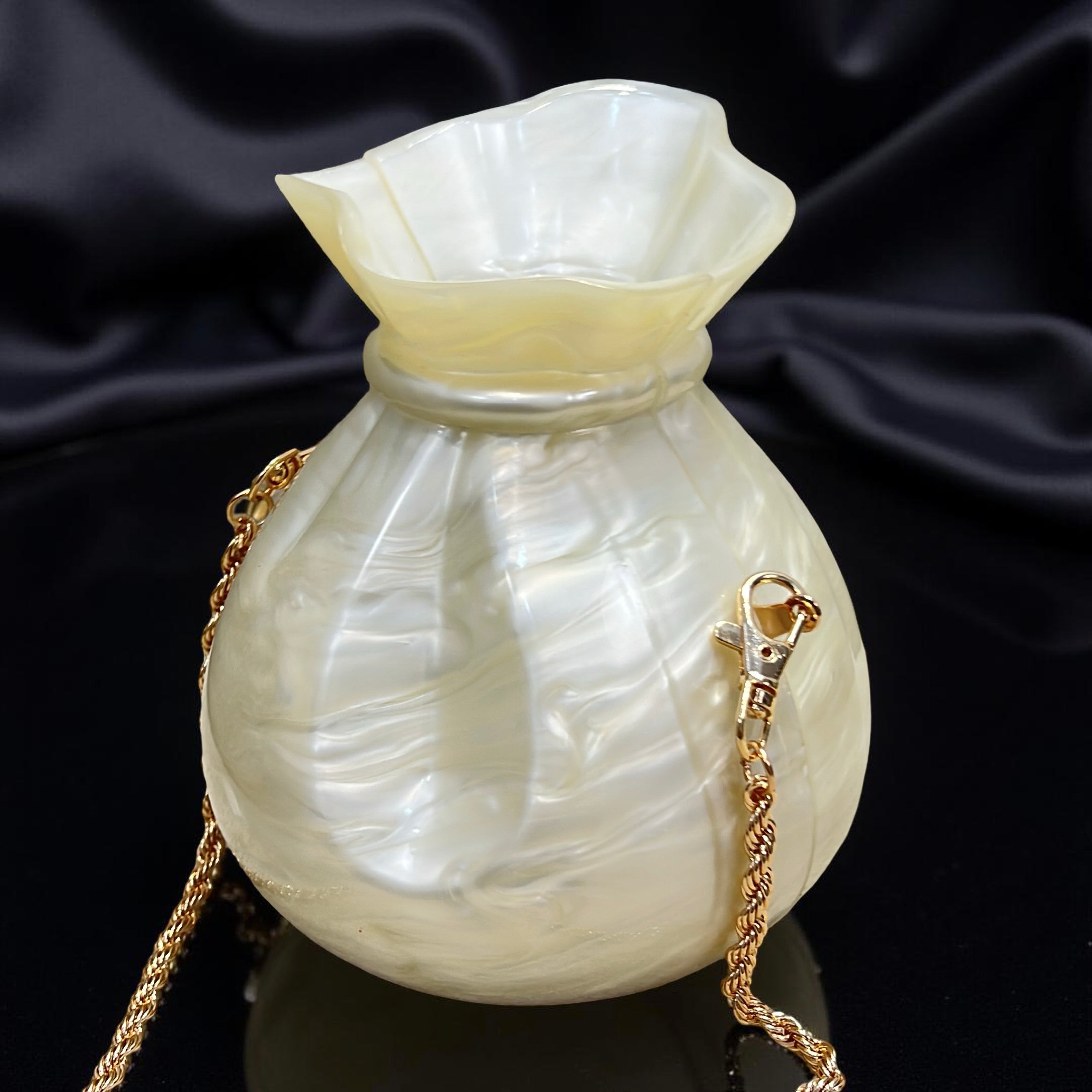 Acrylic Pot-Shaped Clutch Purse in Ivory