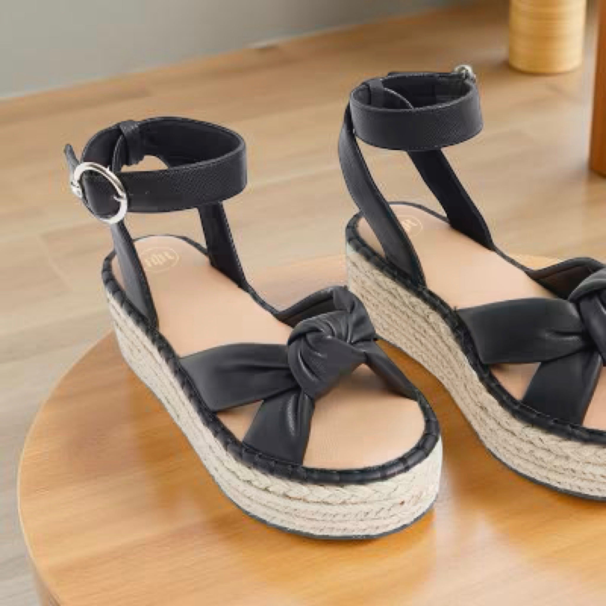 River Island Knot Wedge Sandal in Black