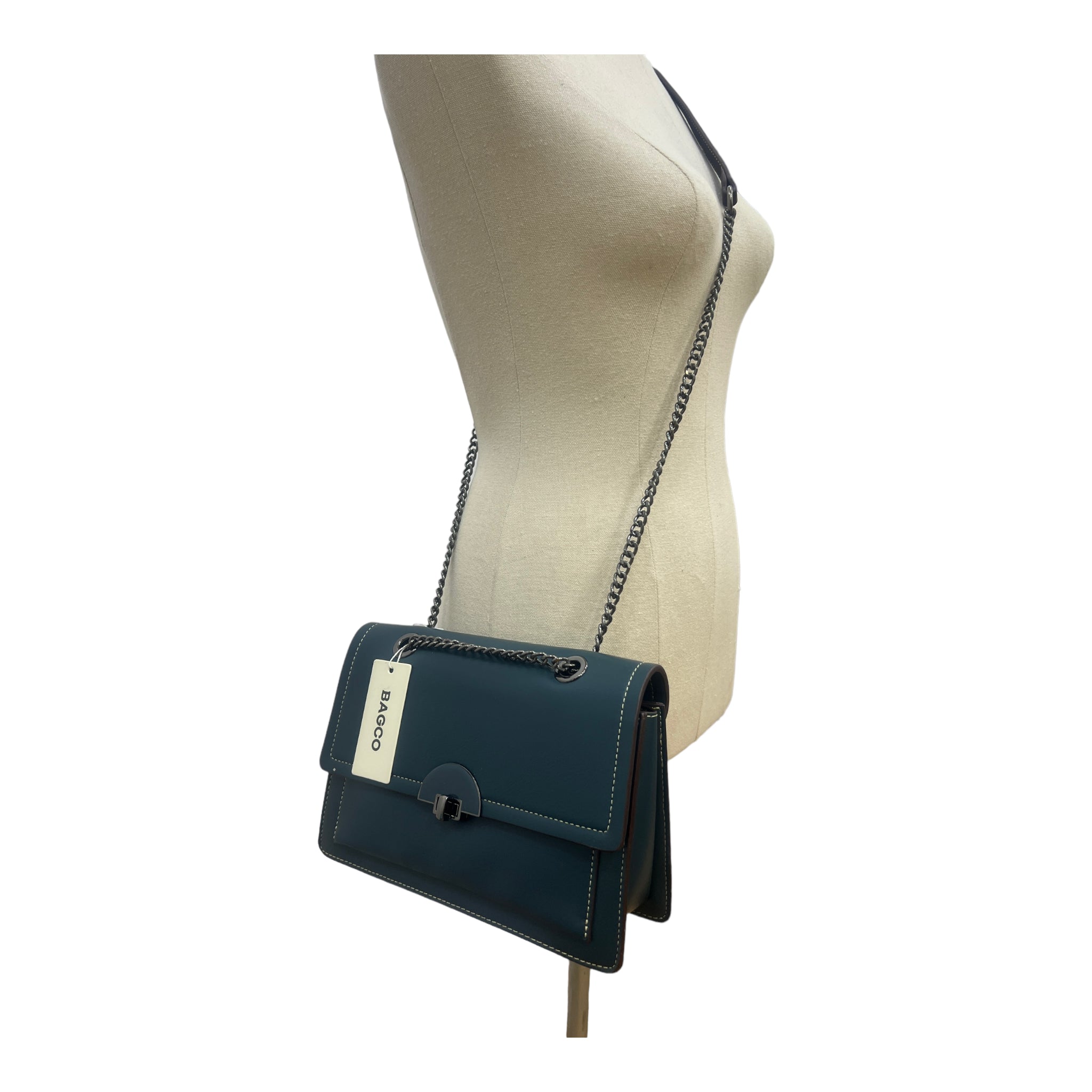 BAGCO MINI STRUCTURED SLINGBAG IN NAVY