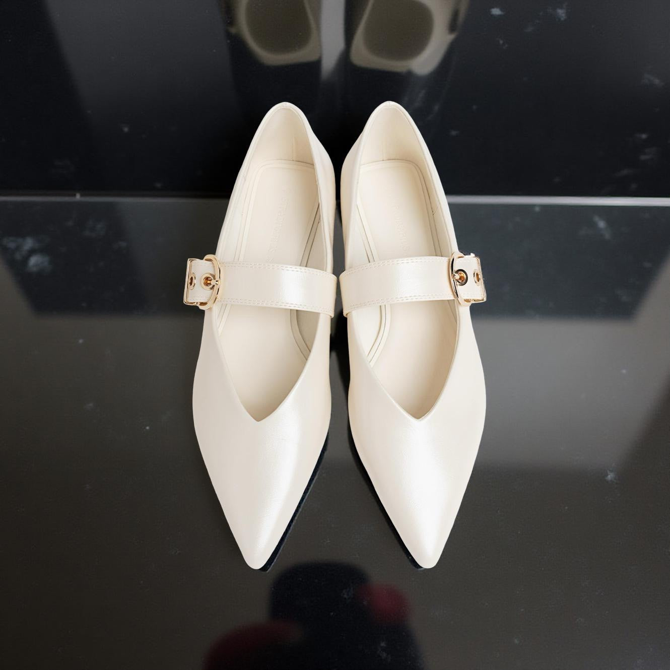 Stradivarius Pointed Toe Ballerina in Ivory