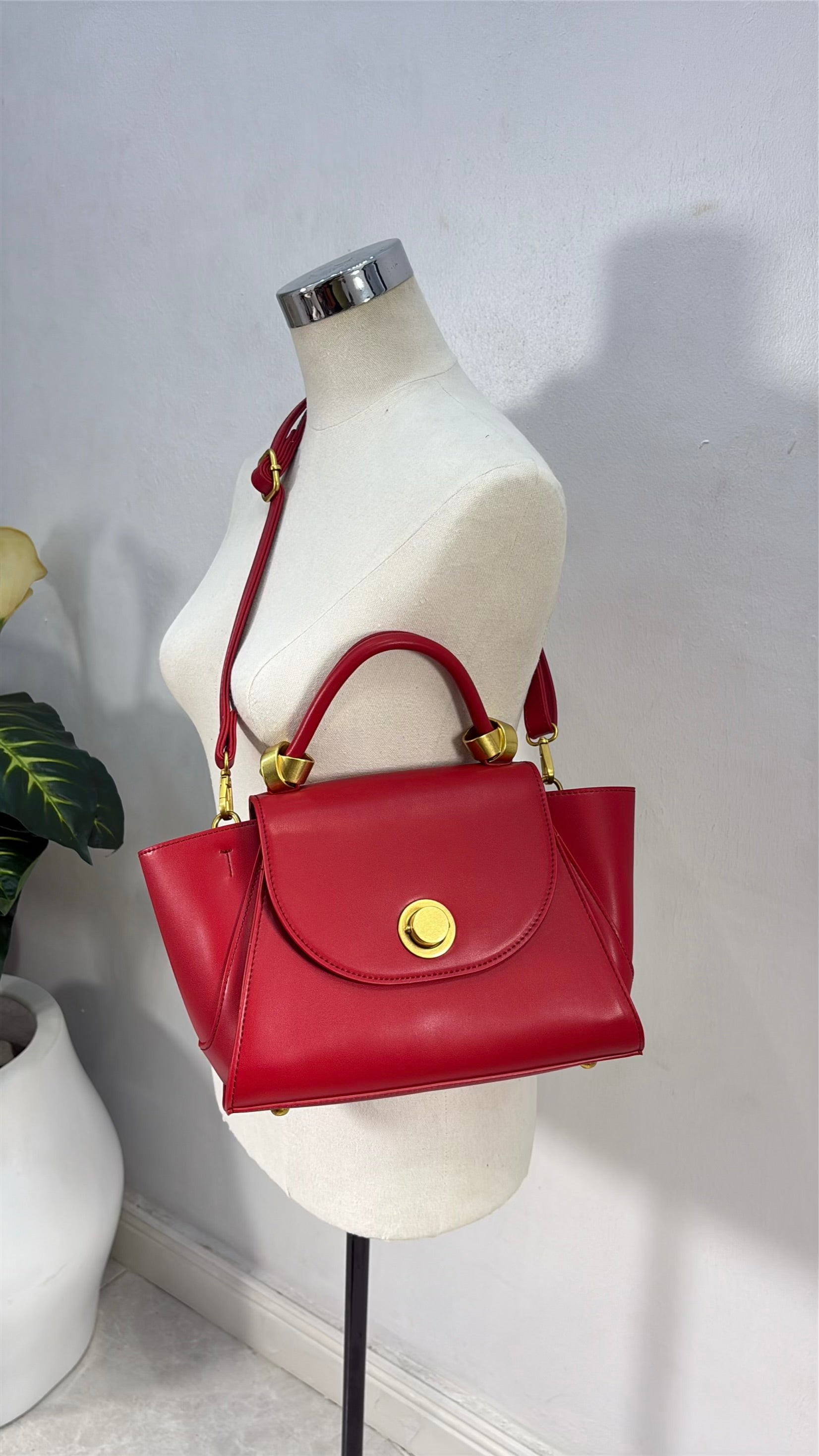 Hollley VIvi Winged Scarf Detail Bag in Red