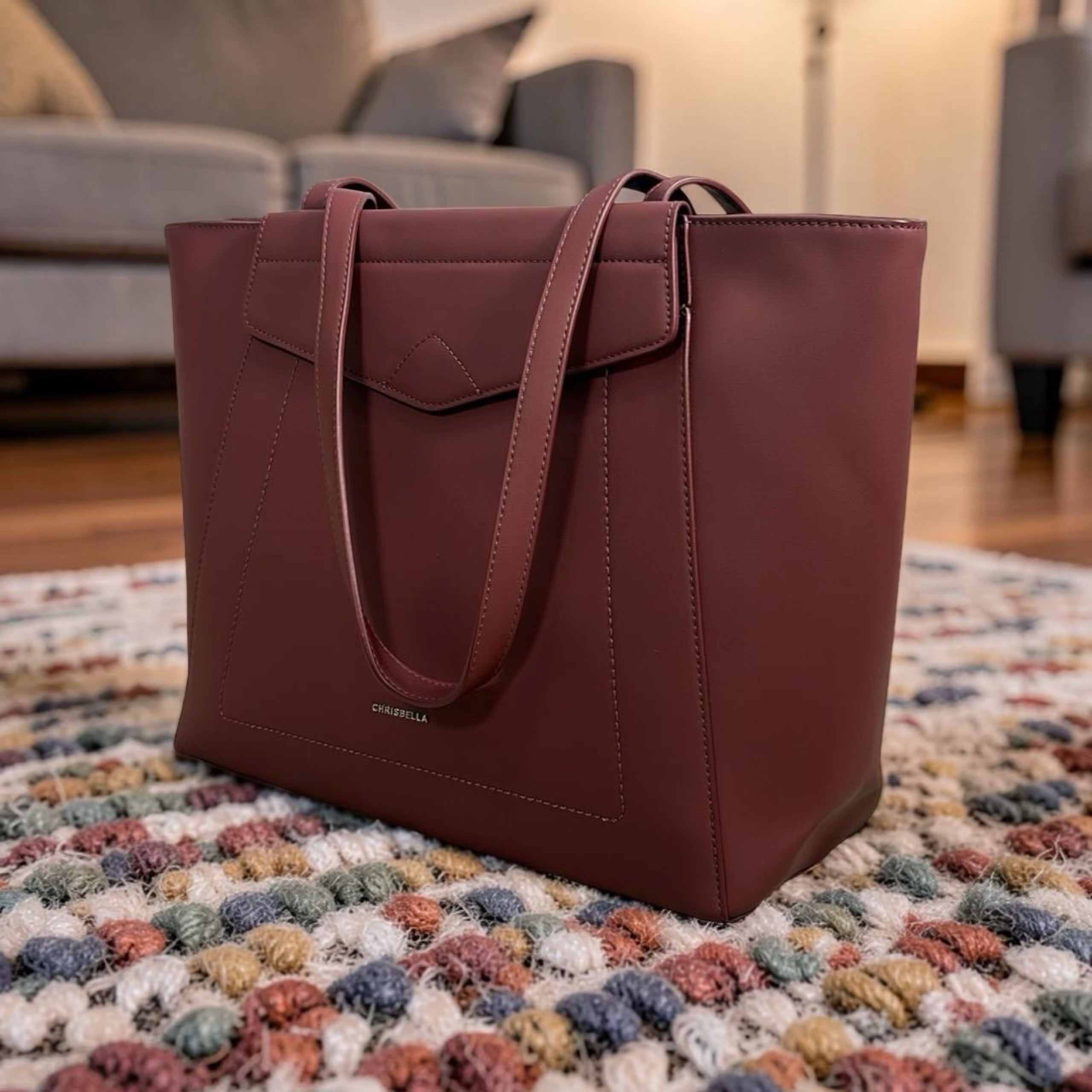 Chrisbella Large Contrast Shoulder Bag in Burgundy