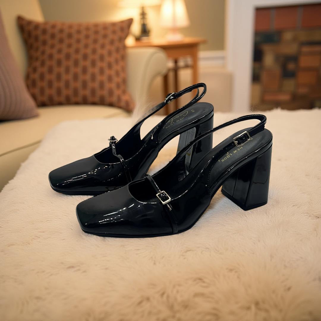 New Look Patent Leather Block Heel Pump in Black