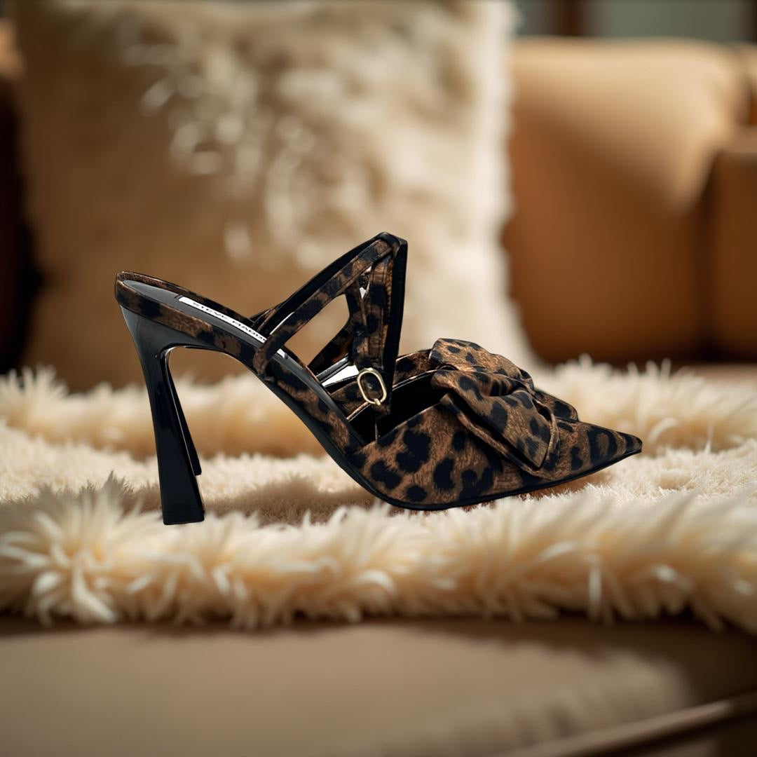 Steve Madden Animal Print Bow Detail Pointed Toe Pump in Brown