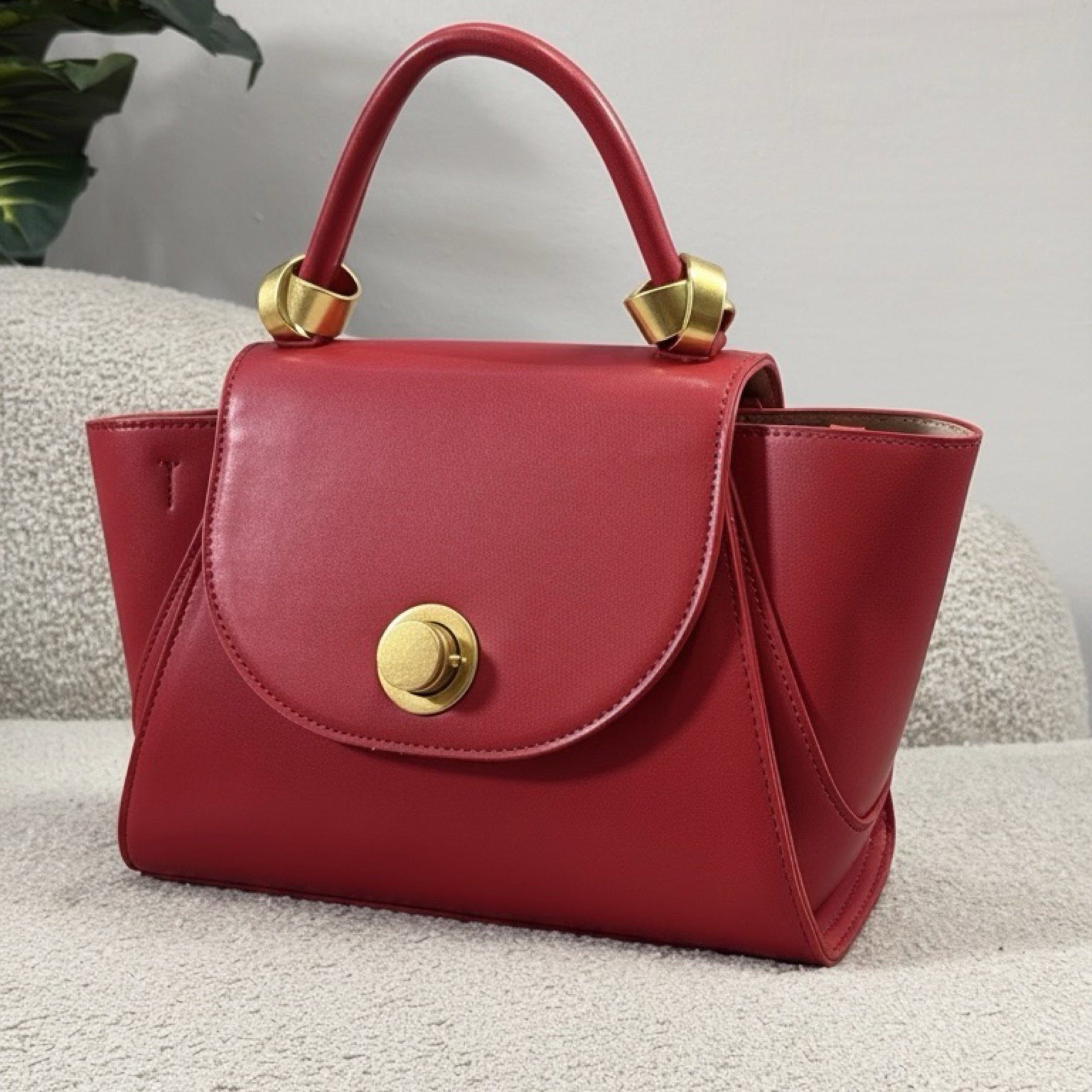 Hollley VIvi Winged Scarf Detail Bag in Red