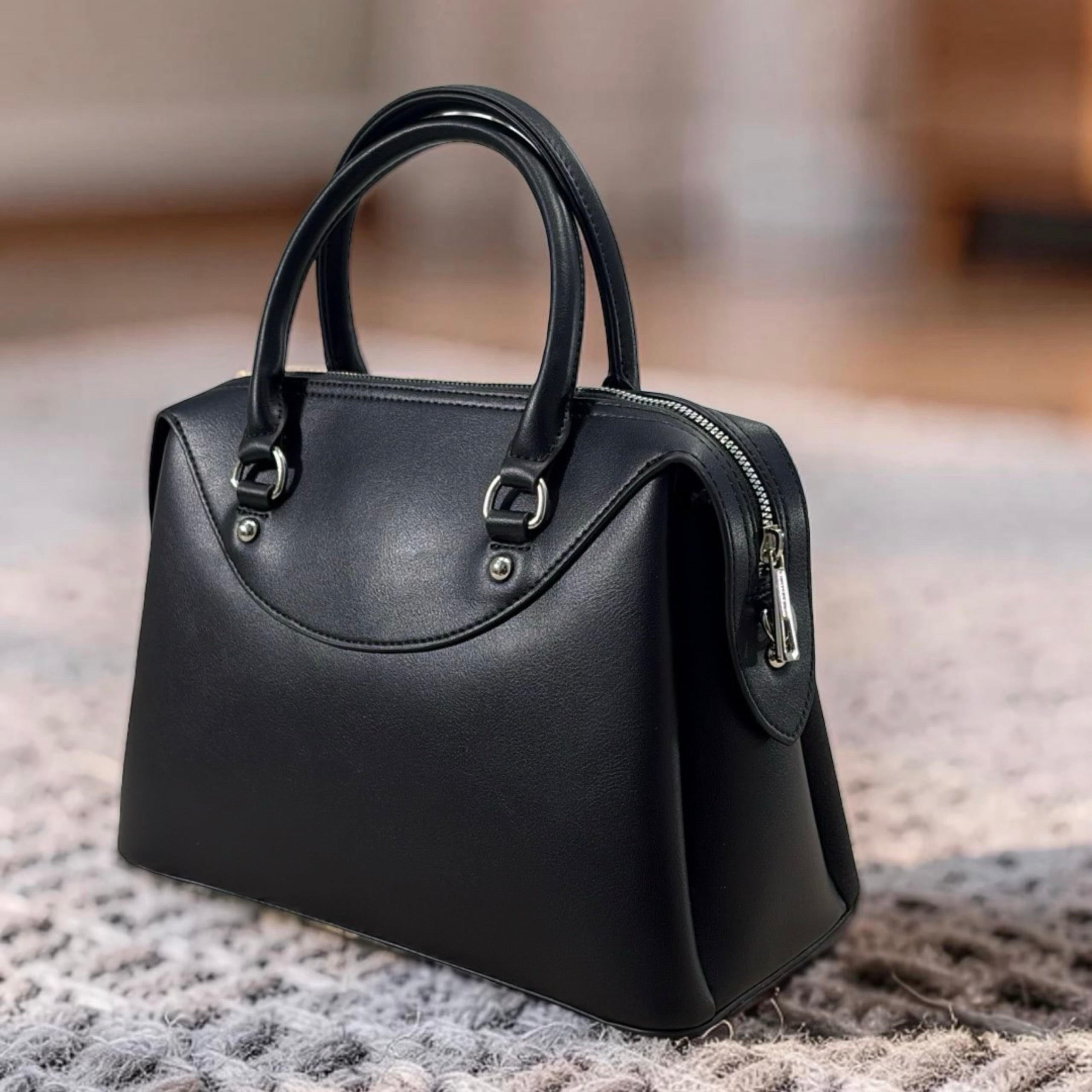 Chrisbella Medium 2-in-1 Bag in Black