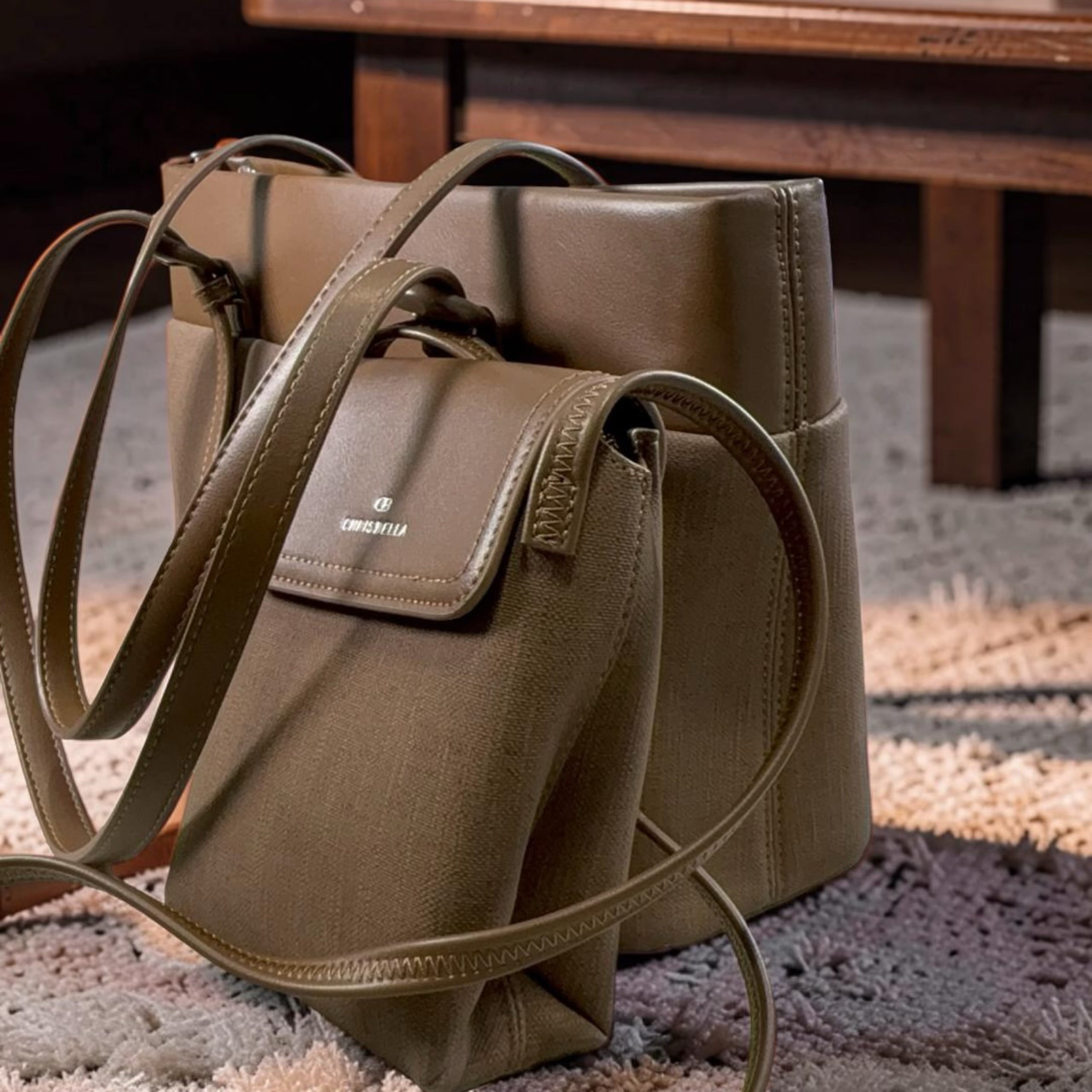 Chrisbella Contrast Tow-Tone Bag in Coffee