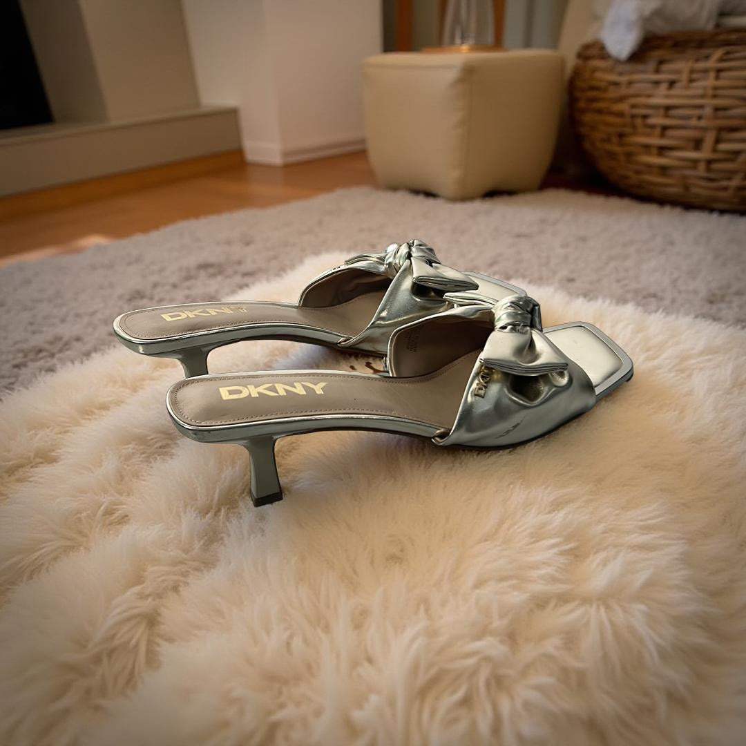 DKNY Knot-Bow Mule in Gold