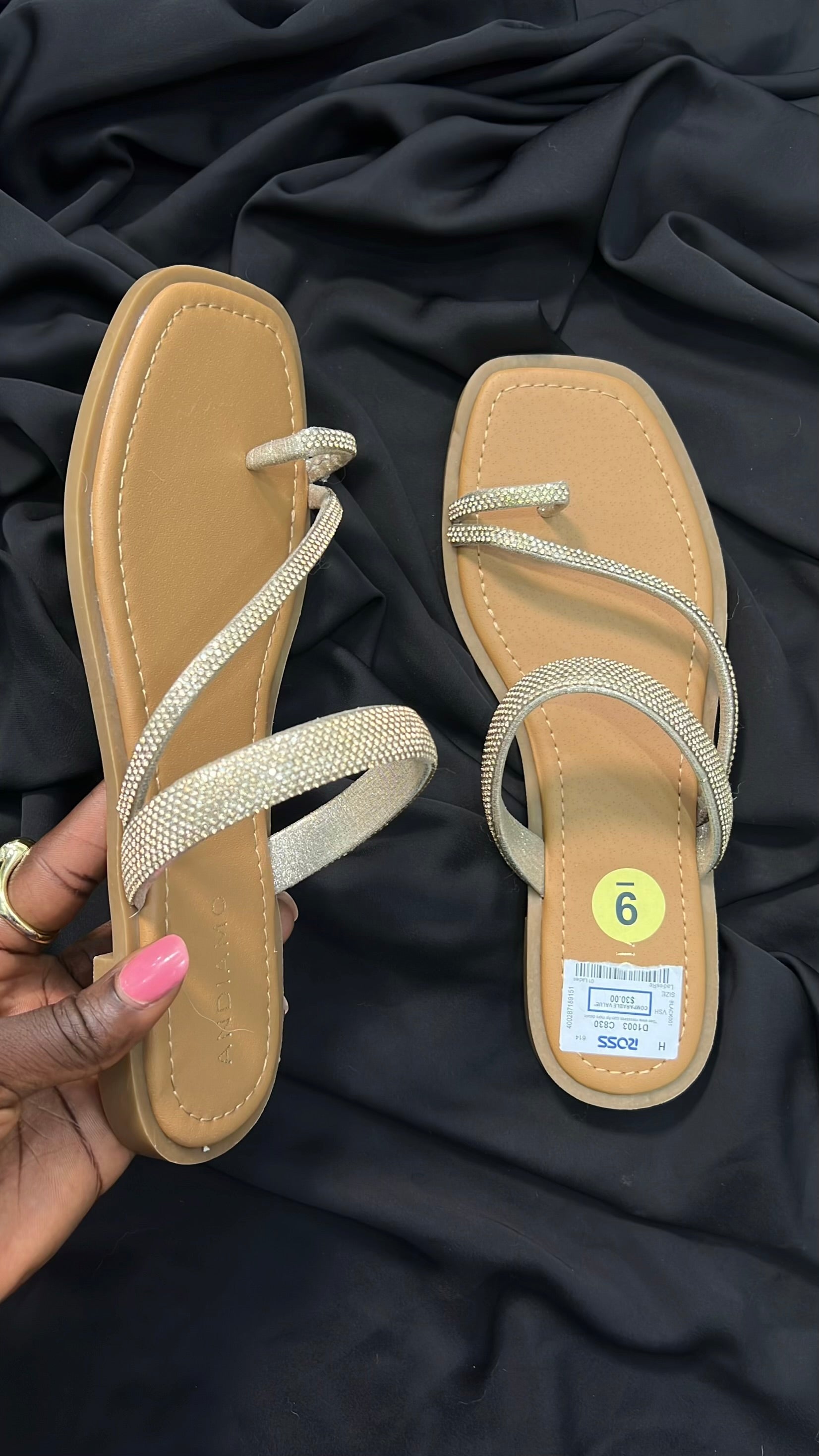 Andiamo Embellished Straps Toe-thong Slippers In Gold