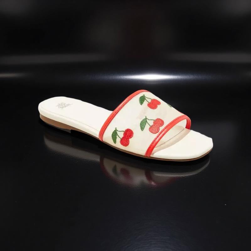Wild Fable Cherry Slide Sandal in Cream