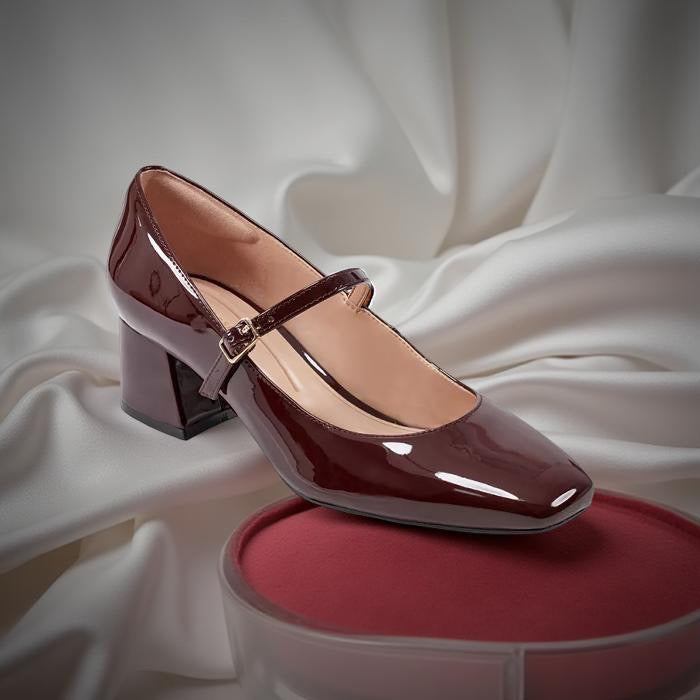 Easy Spirit Patent Leather Maryjane Block Heel Pump in Burgundy