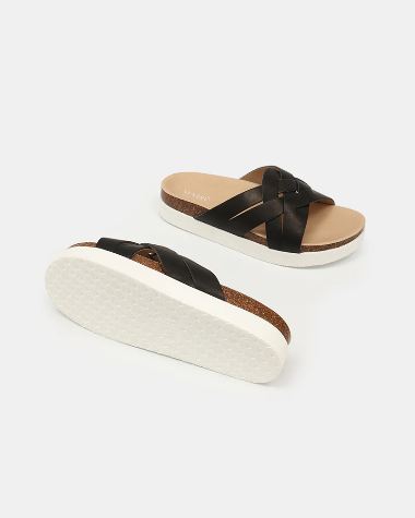 Wydr Studios Cross Strap Slide in Black