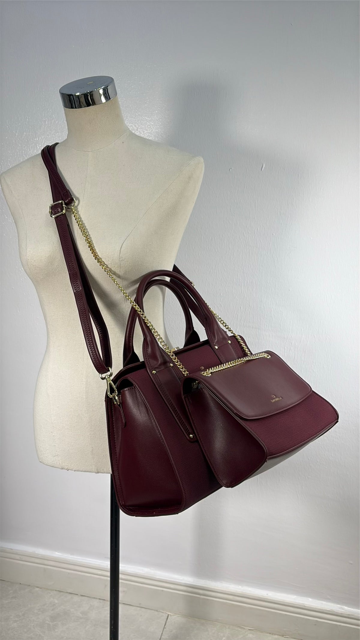 Chrisbella Textured Two-in-One Bag in Burgundy