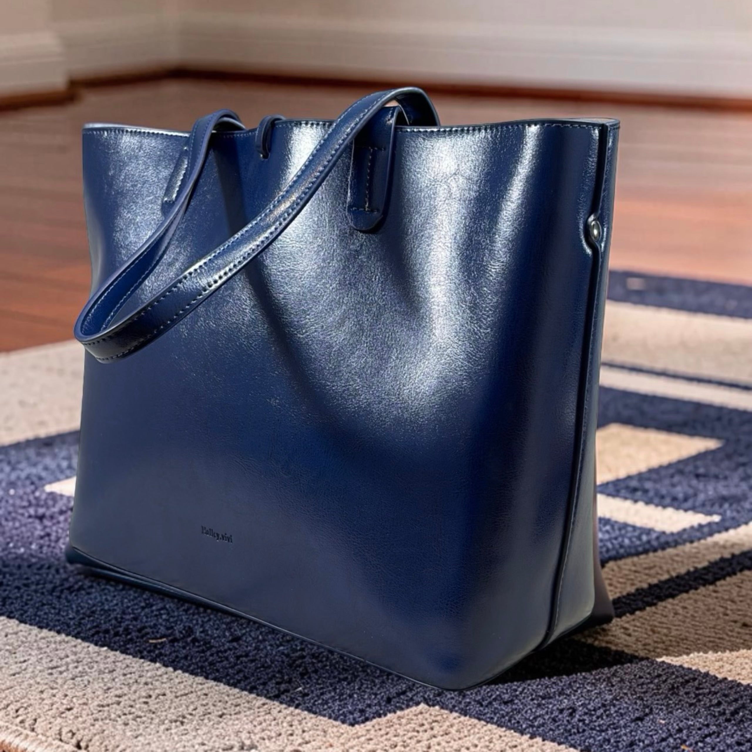 Holley Vivi 2-in-1 Leather Tote Bag in Navy