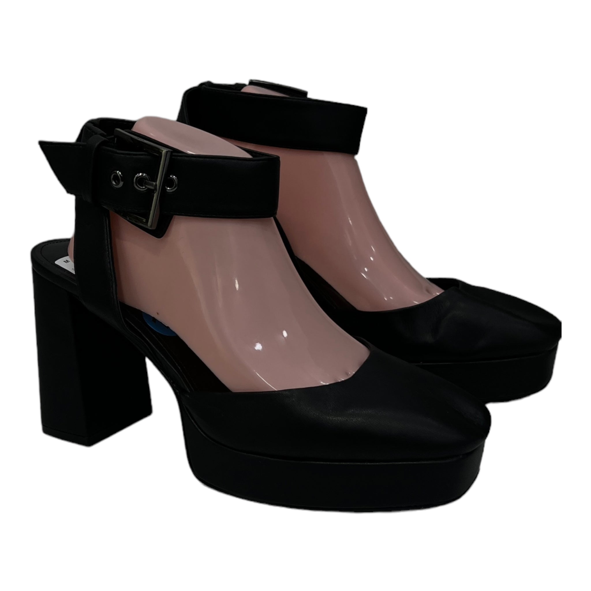 DKNY PLATFORM BLOCK HEEL PUMP IN BLACK