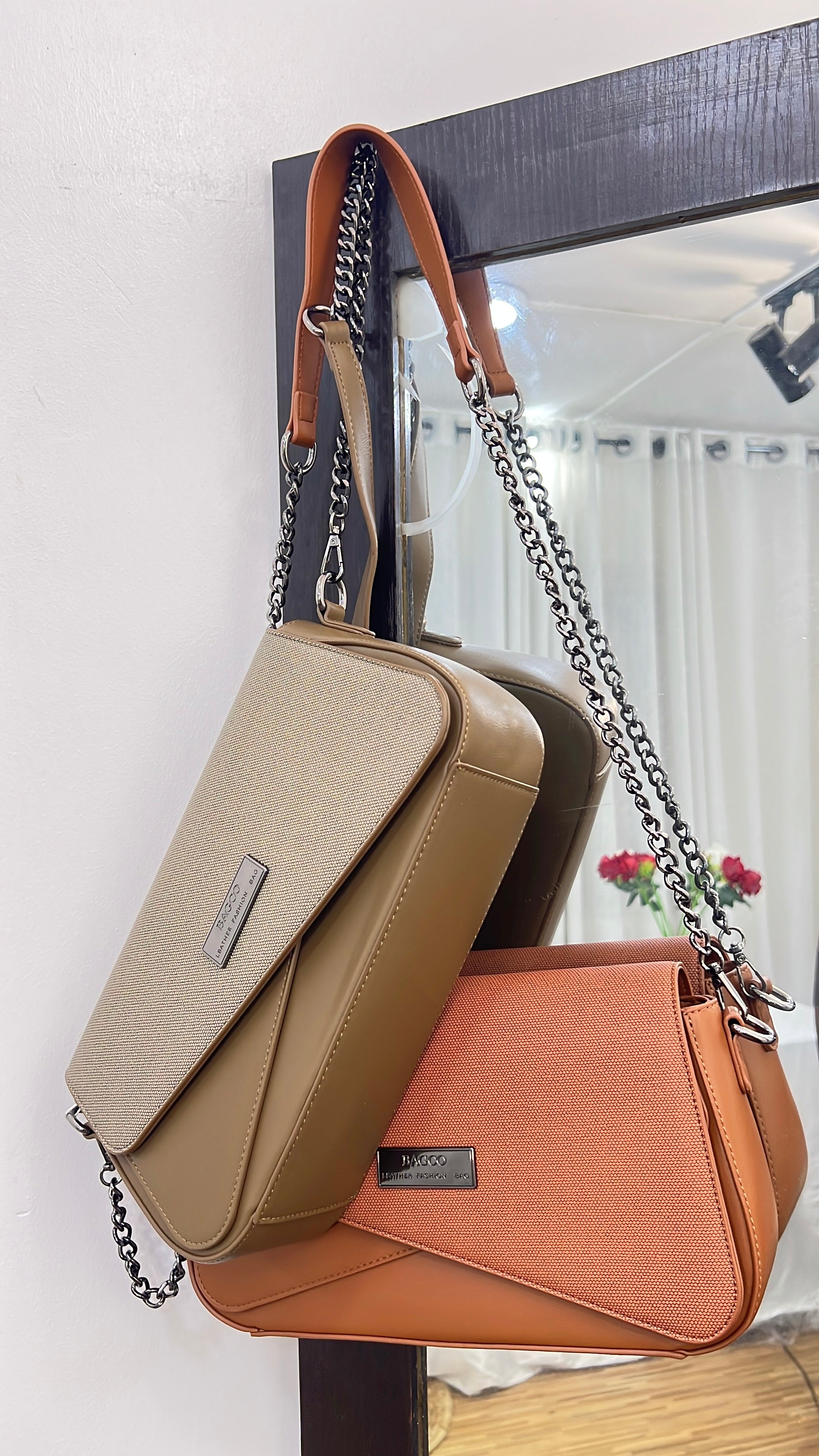 BagcoCros-Flap Cross-Body Bag in Army Green
