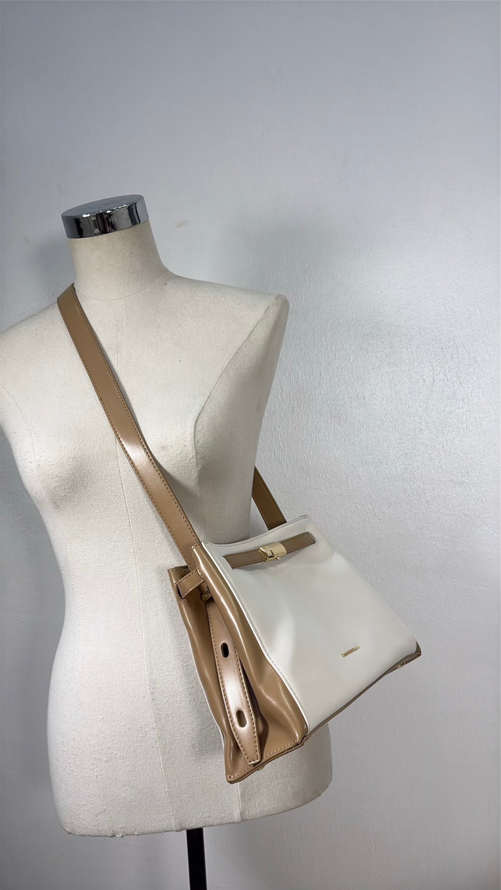 Chrisbella Top Handle Contrast Leather Bag in Nude & White