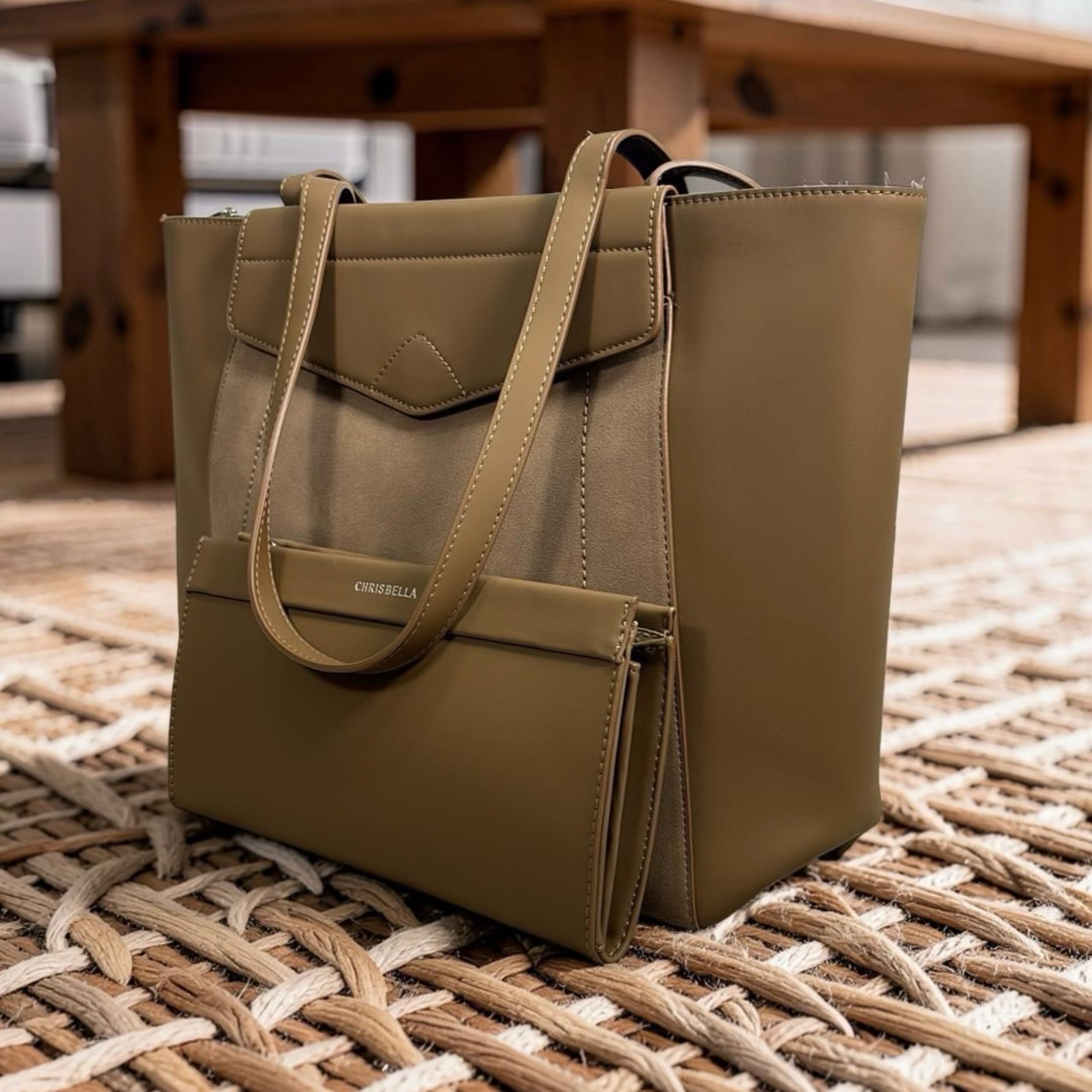 Chrisbella Large Contrast Shoulder Bag in Mud