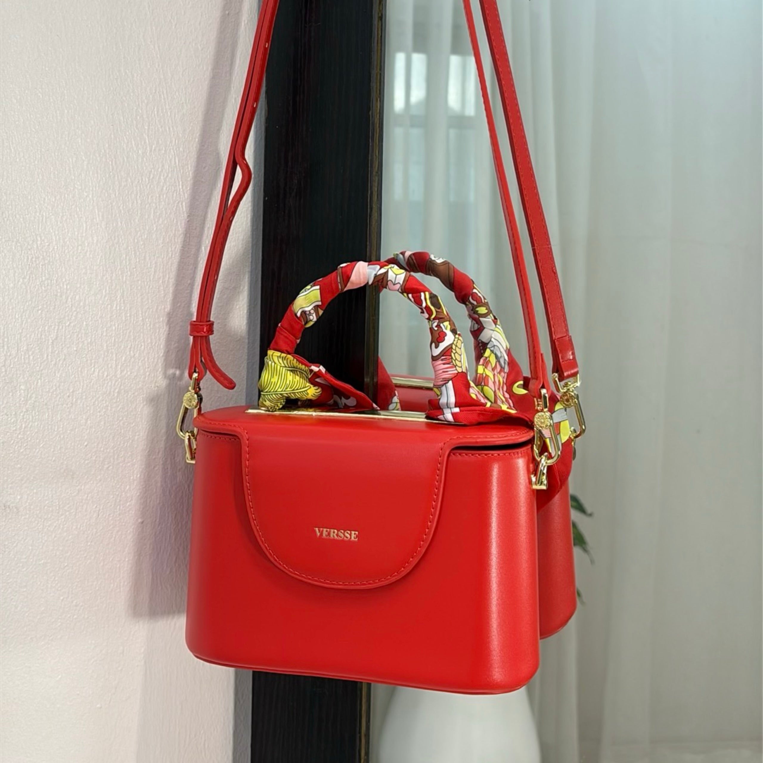 Versse Top Handle Mini Bag in Red