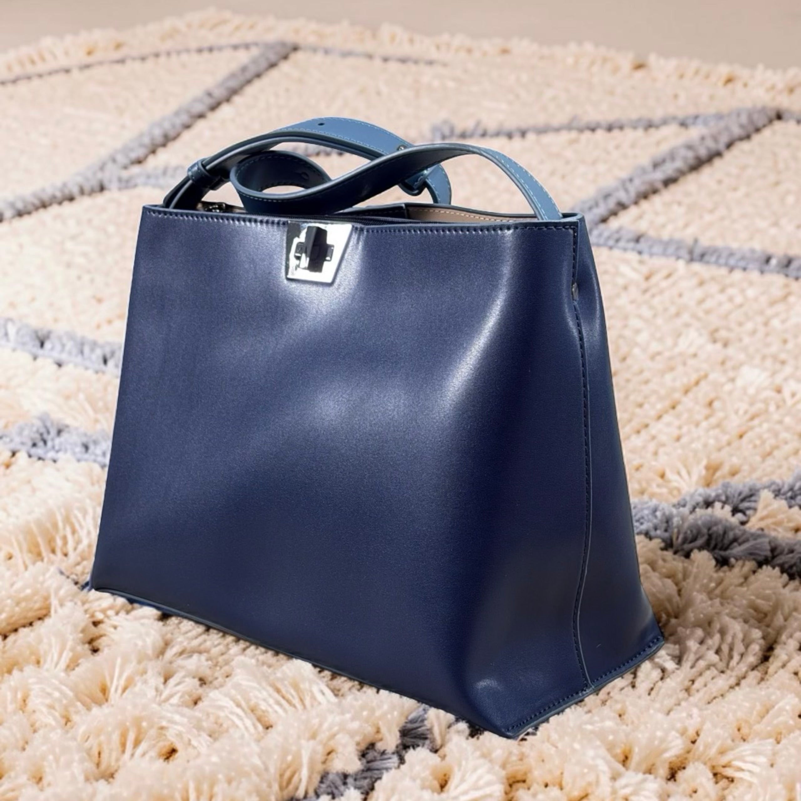Holley Vivi Single Shoulder Strap 2-in-1 Bag in Navy