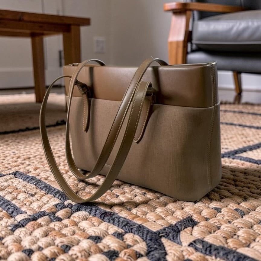 Chrisbella Contrast Tow-Tone Bag in Coffee