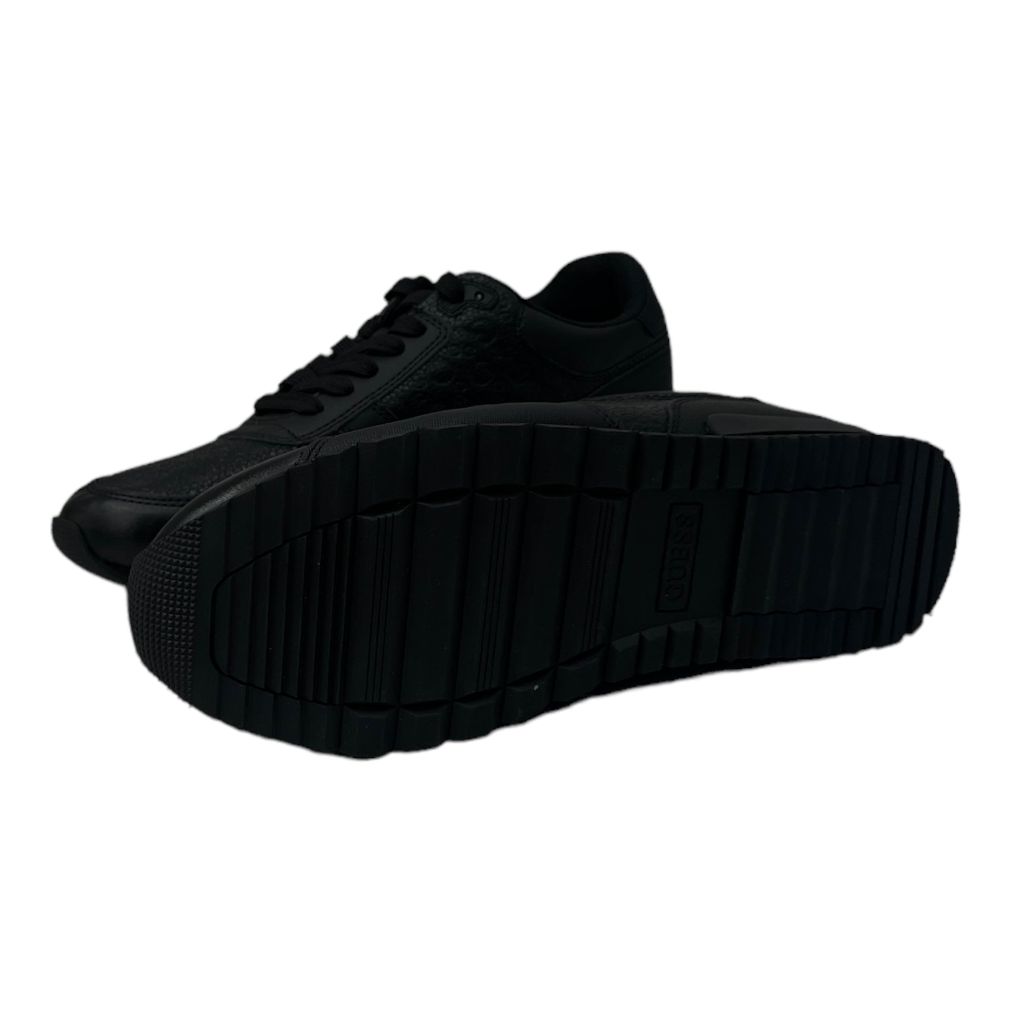 GUESS LACE-UP SNEAKERS IN BLACK