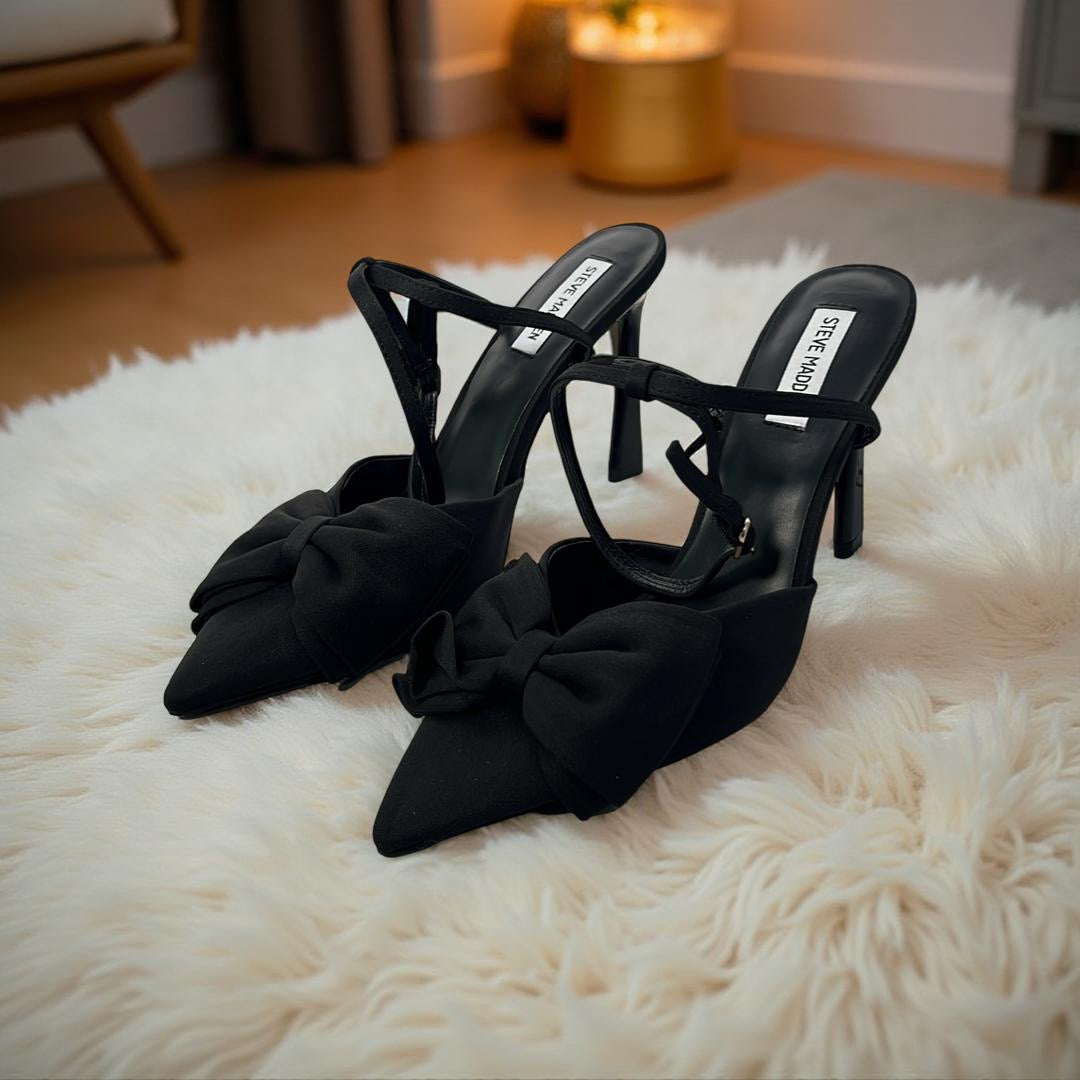Steve Madden Bow Detail Pointed Toe Pump in Black