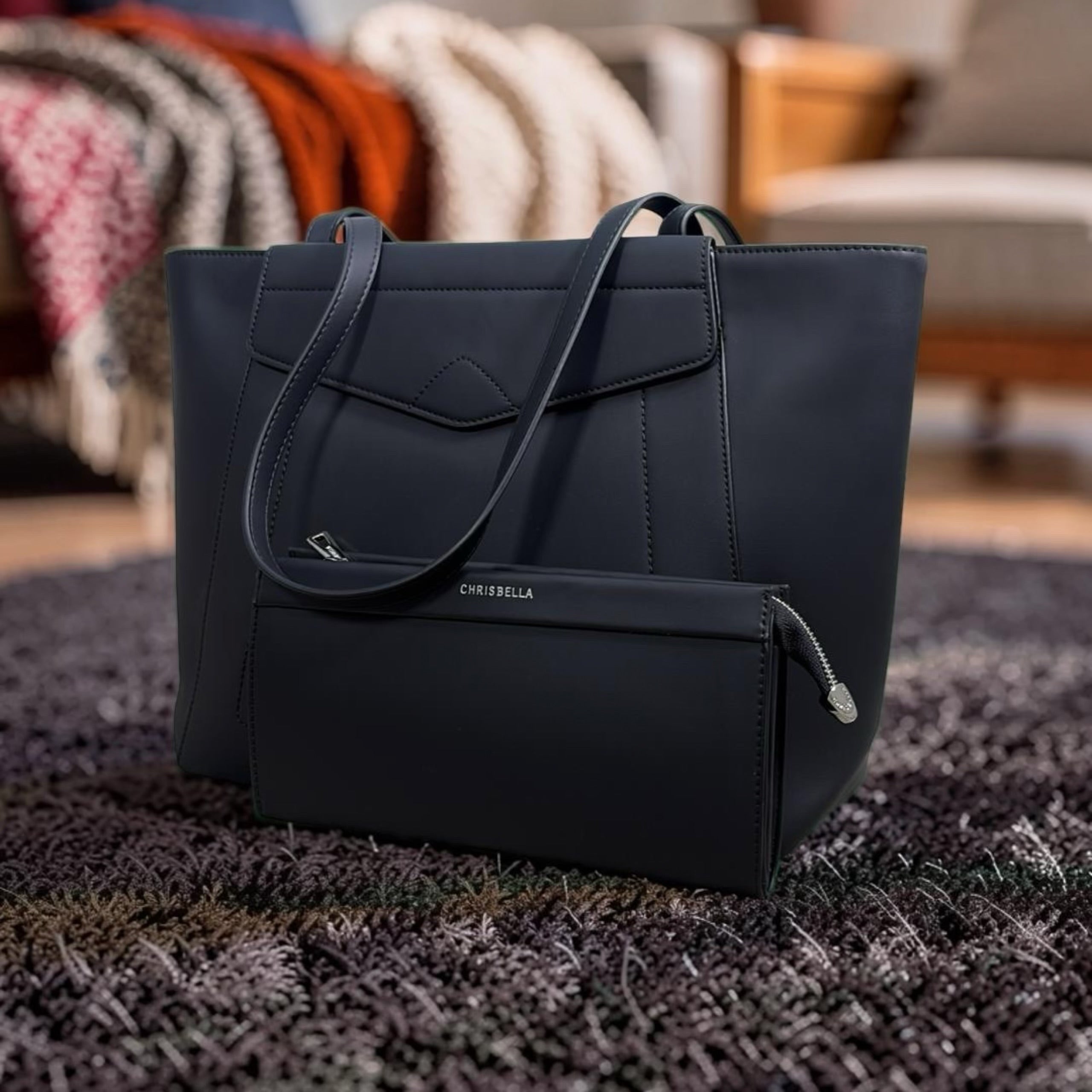 Chrisbella Large Contrast Shoulder Bag in Black