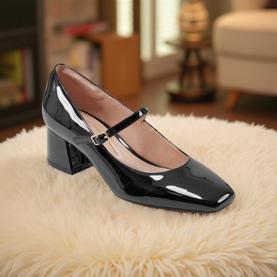 Easy Spirit Patent Leather Maryjane Pump in Black