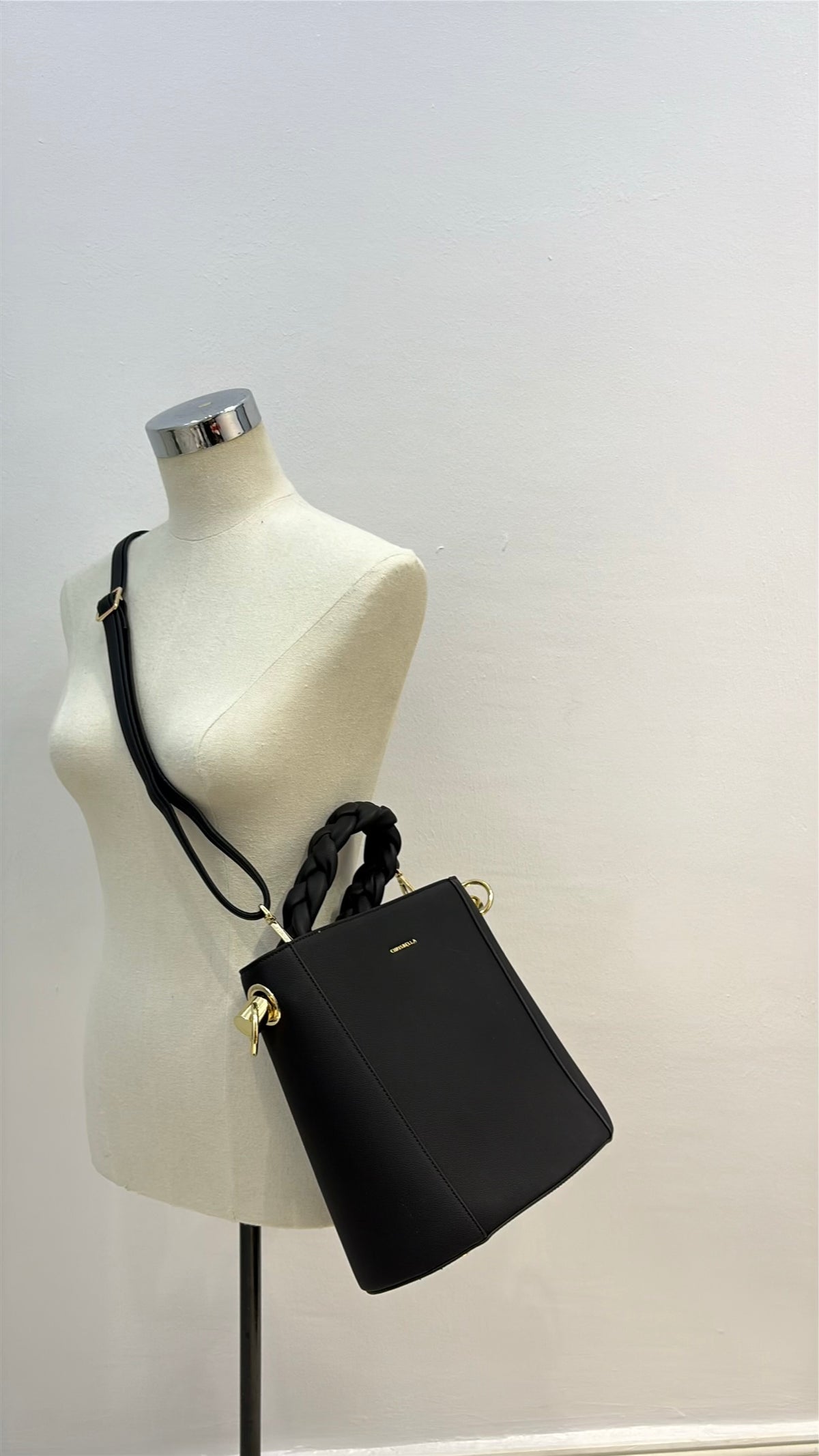 Chrisbella Drawstring Bucket Bag in Black