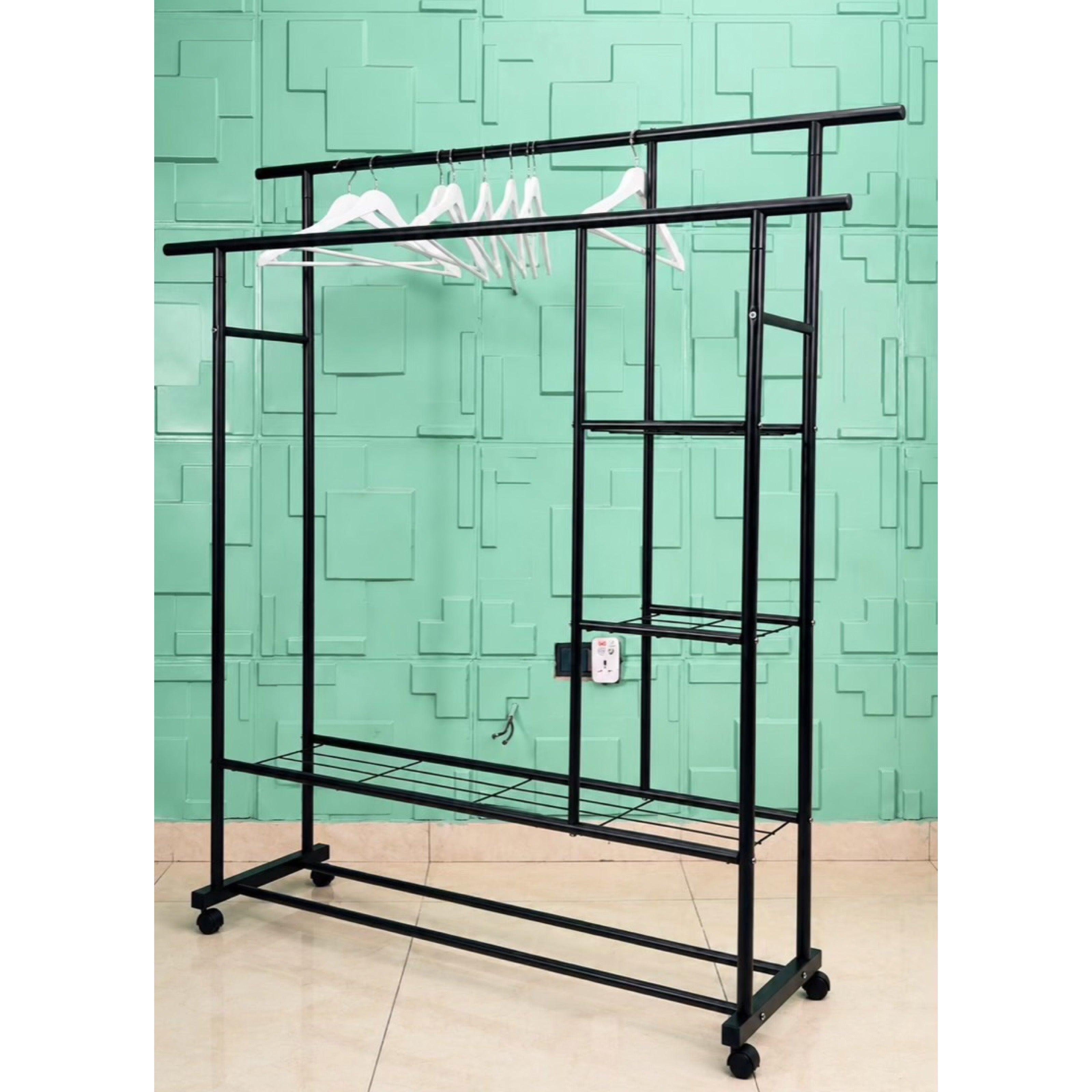The 100KG Pro Multi-Use Rack in Black