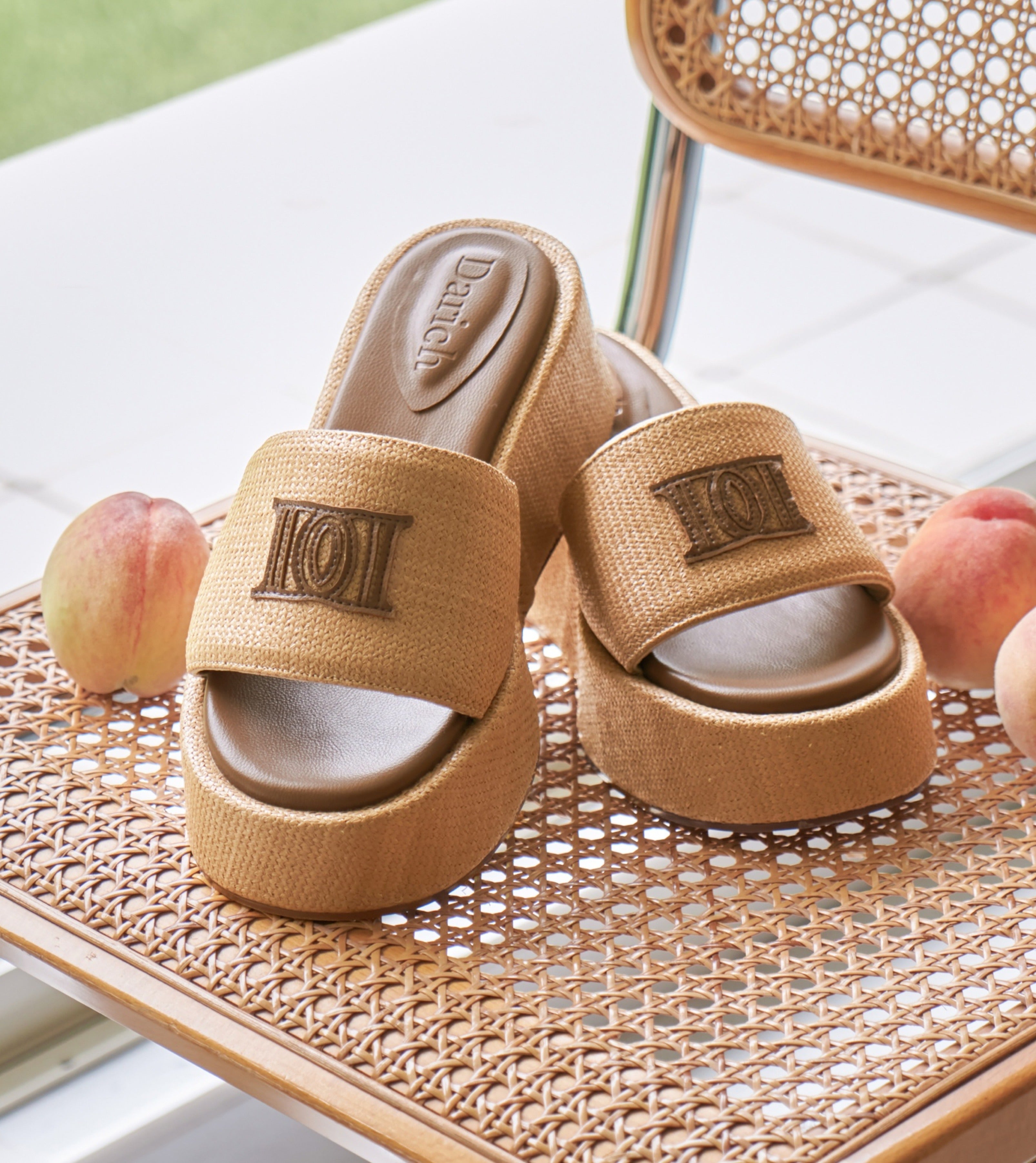 Darich Faux Raffia Flatform Slide in Natural