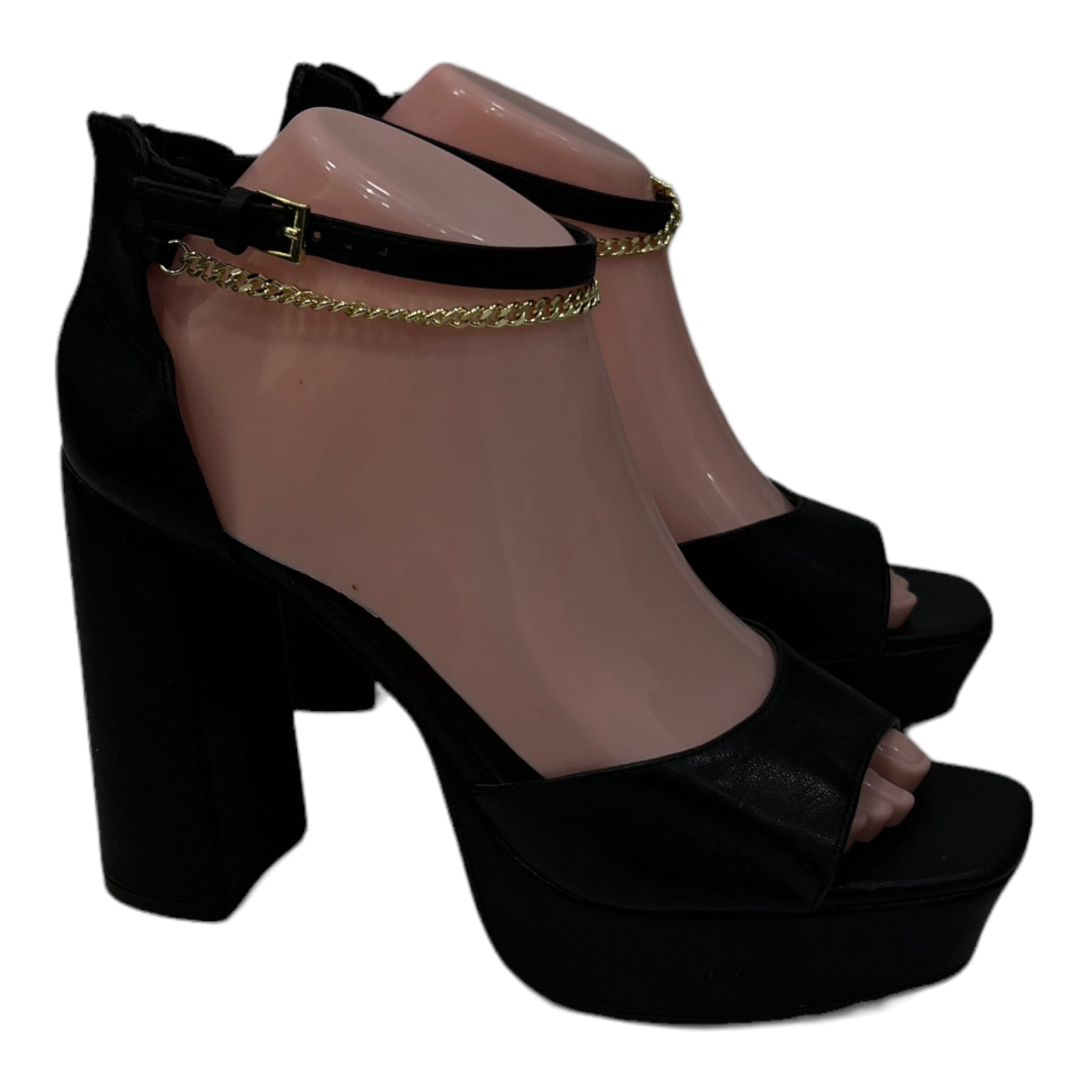 GUESS PLATFORM CHAIN DETAIL BLOCK HEEL SANDAL BLACK