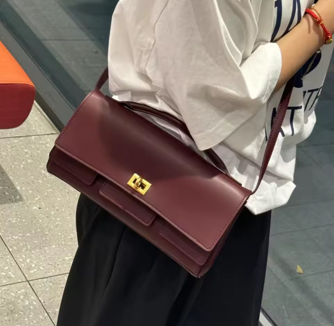 Classic Baguette Bag in Wine