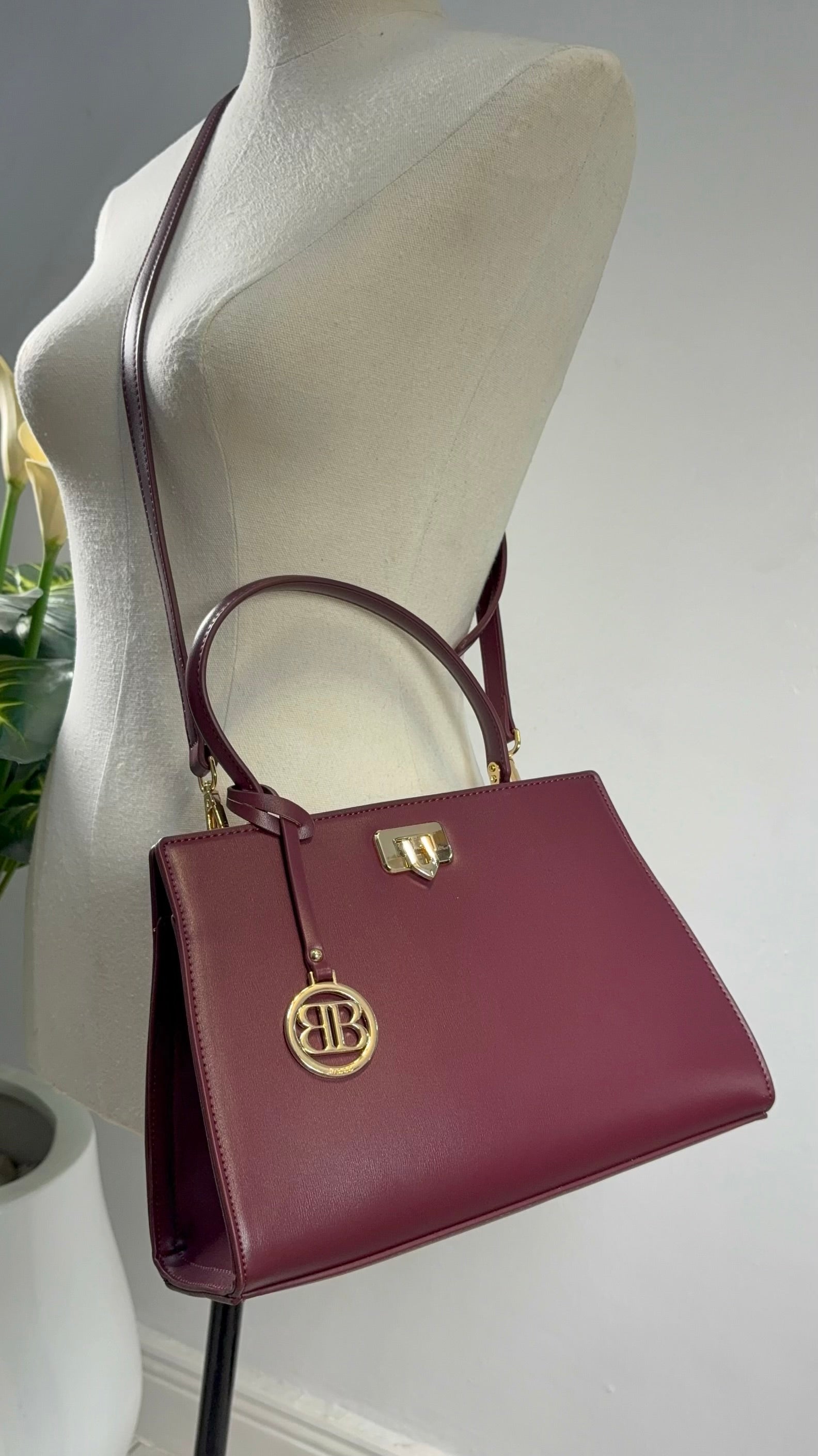 Bagco Single Top Handle Compact Bag in Burgundy