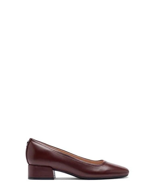 Easy Spirit Leather Block Heel Pump in Burgundy