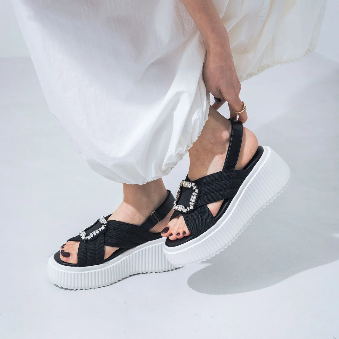 Evoj Embellished Cross Strap Vecro Sandal in Black