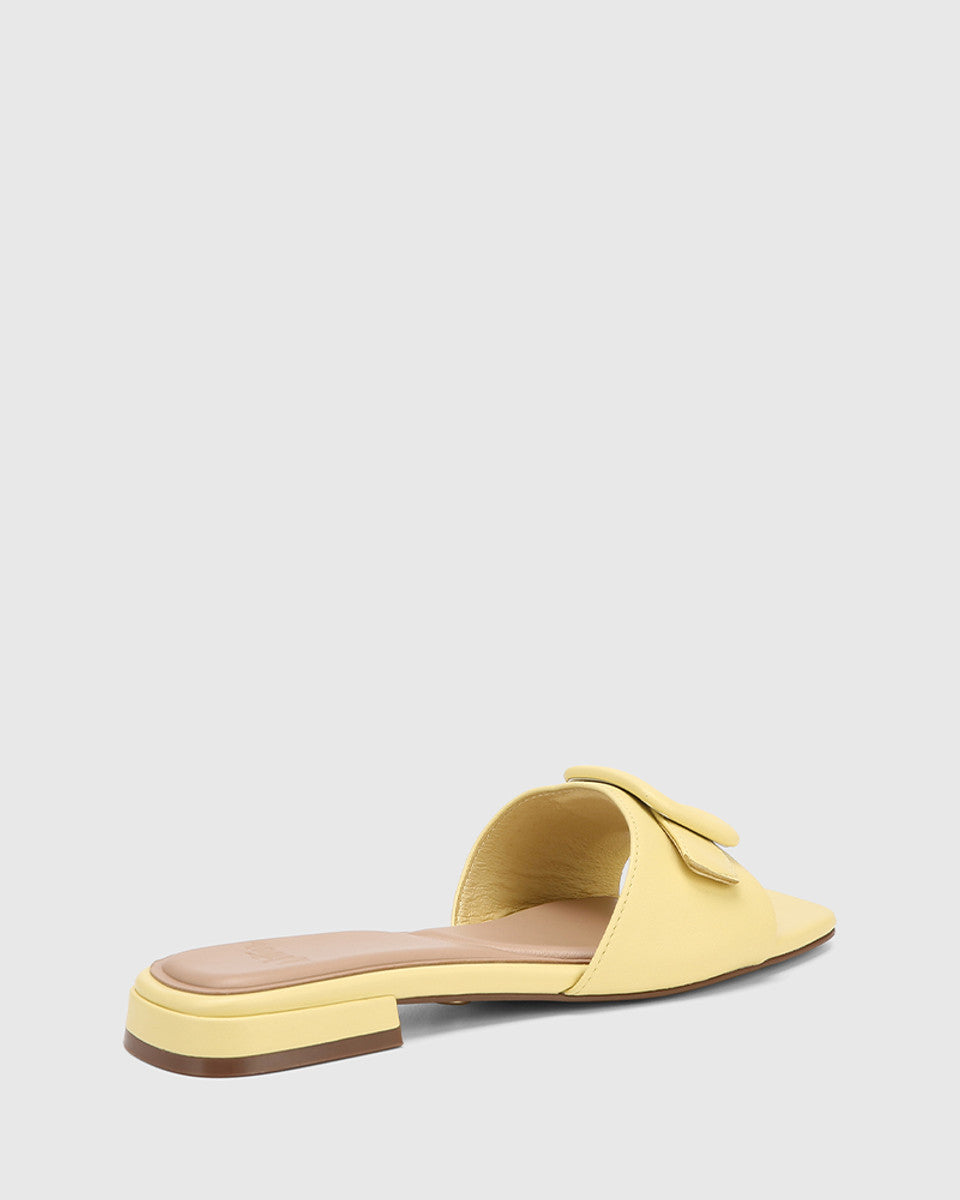 Wittner Buckle-Detail Slide in Yellow