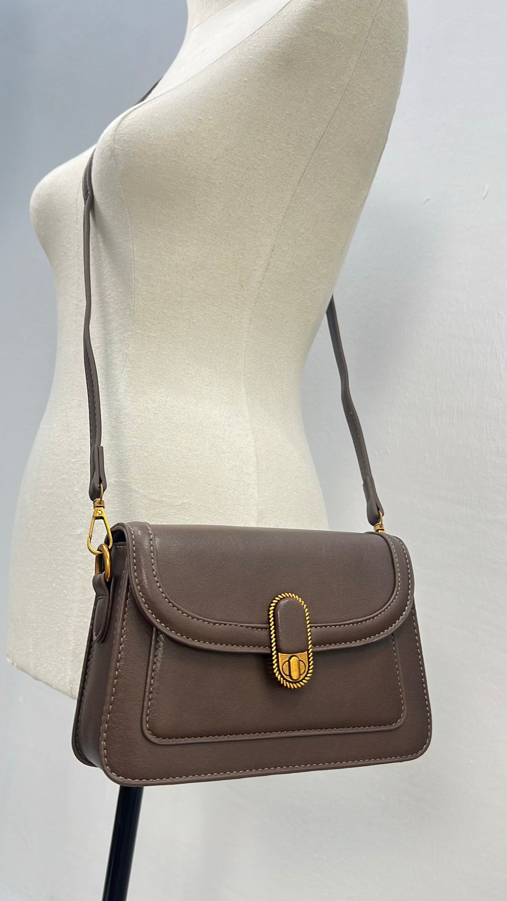 Classic Front-Pocket Mini Bag in Coffee