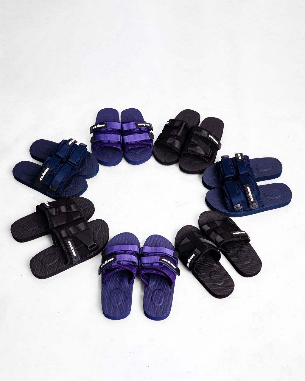Diceyfied Essentials Velcro Logo-Detail Unisex Slide in Purple