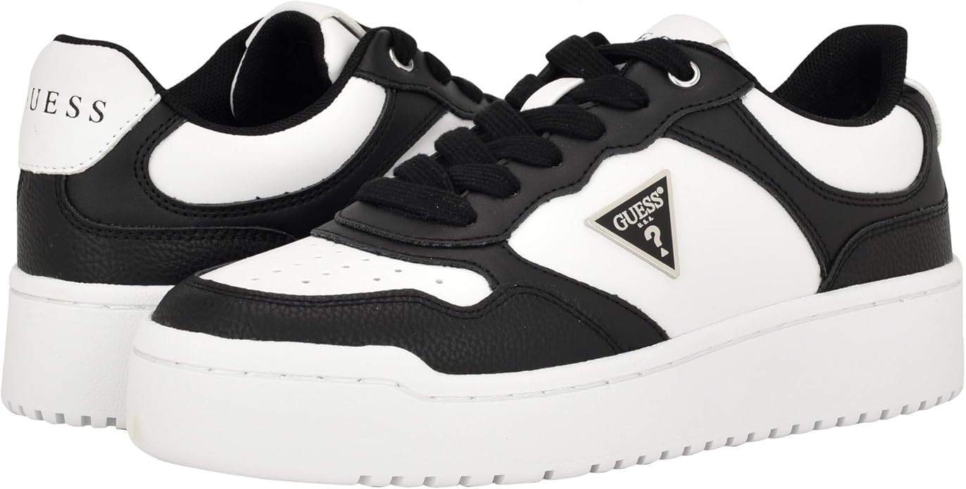 Guess Logo Detail Classic Sneakers in Black