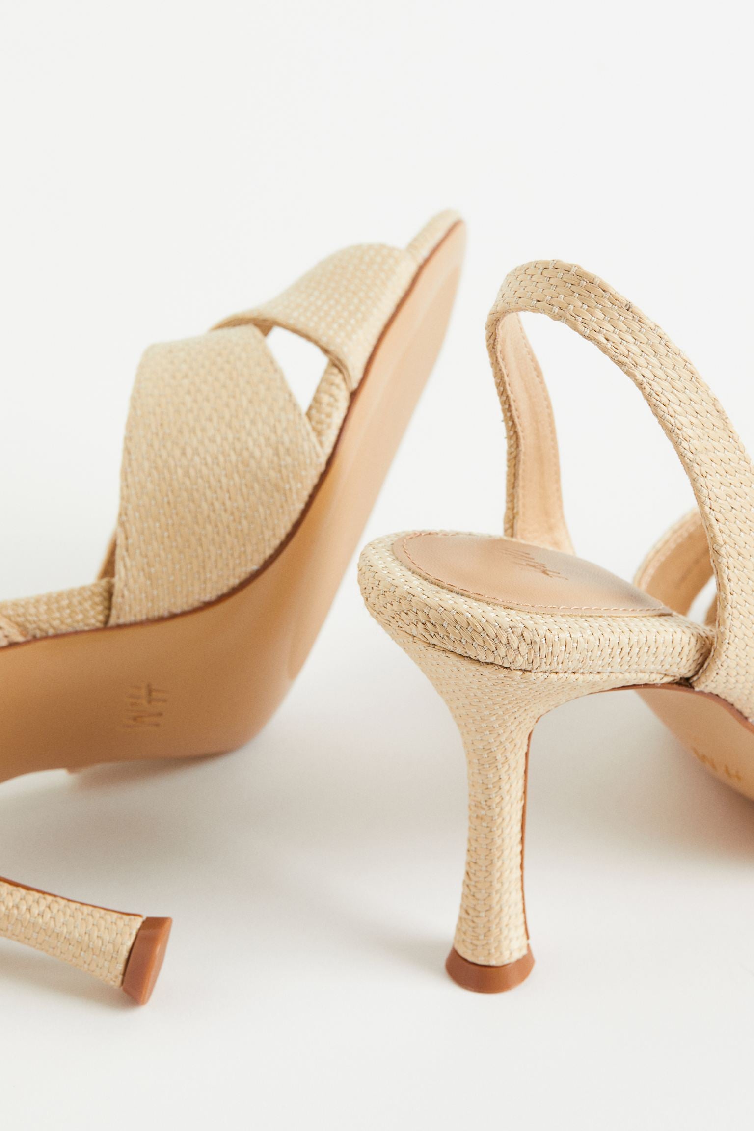 H & M NATURAL RAFFIA SLINGBACK SANDAL