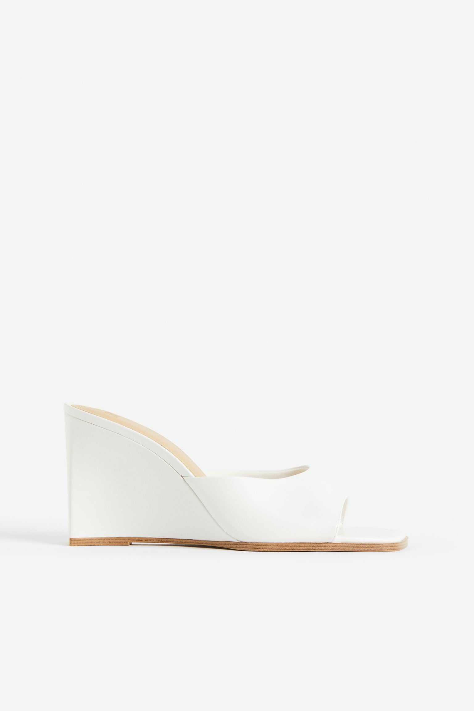 H & M WHITE WEDGE MULE