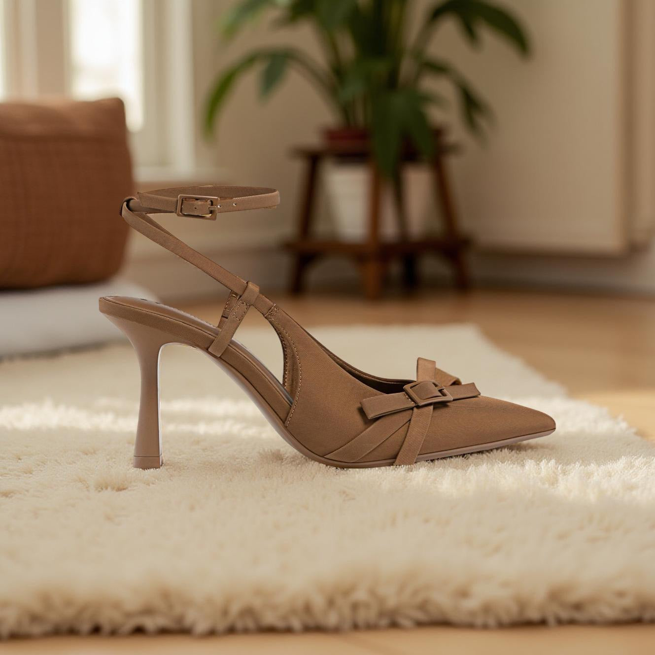 Stradivarius Ankle Strap Pointed Toe Pump in Coffee